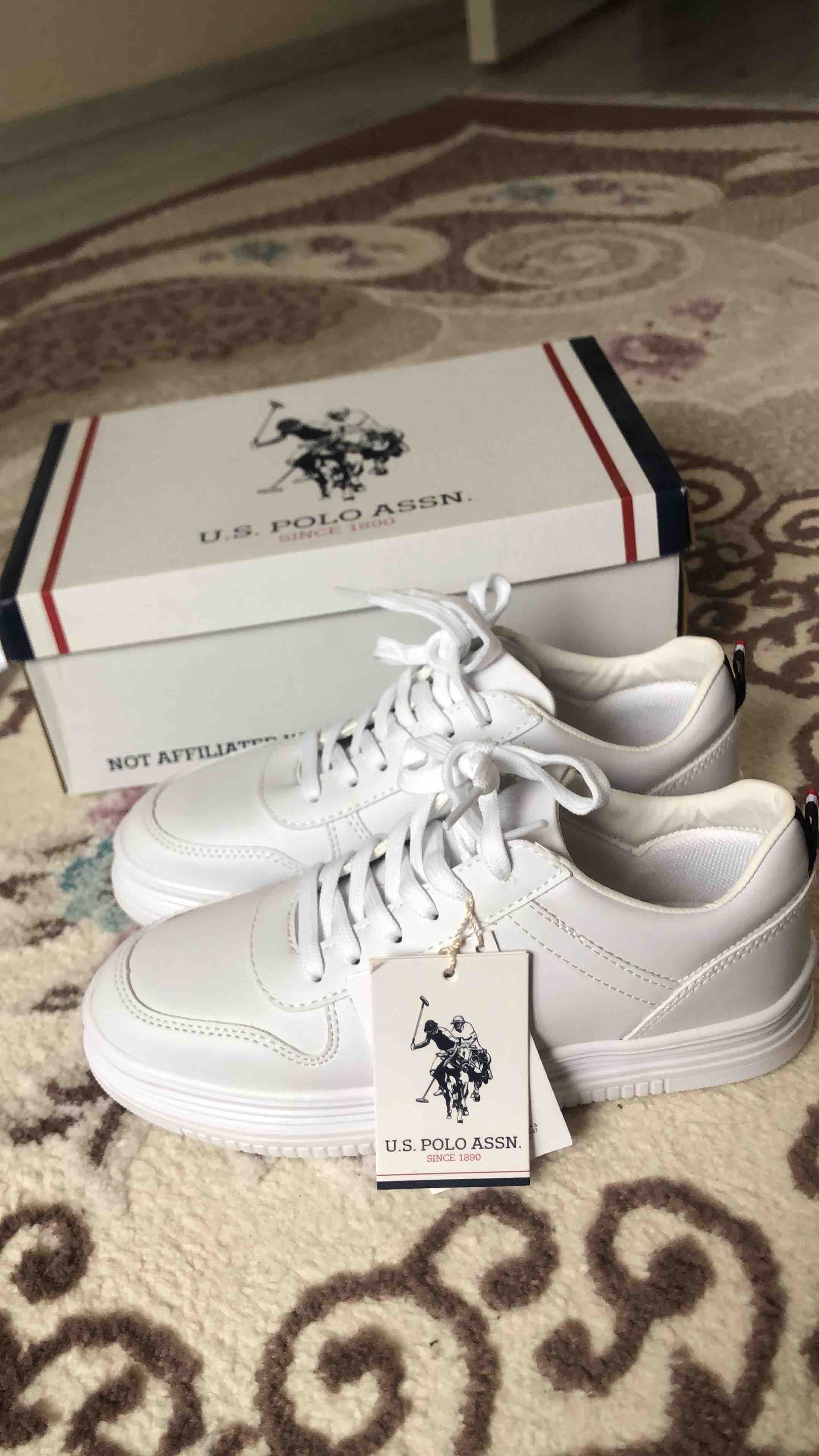 کتانی اسنیکرز زنانه یو اس پلو U.S. Polo Assn. اورجینال SURI 3PR photo review