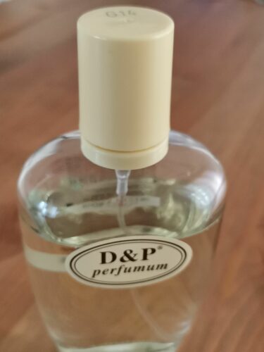 عطر زنانه دی اند پی پرفیوم D&P Perfumum اورجینال G14 D&P photo review