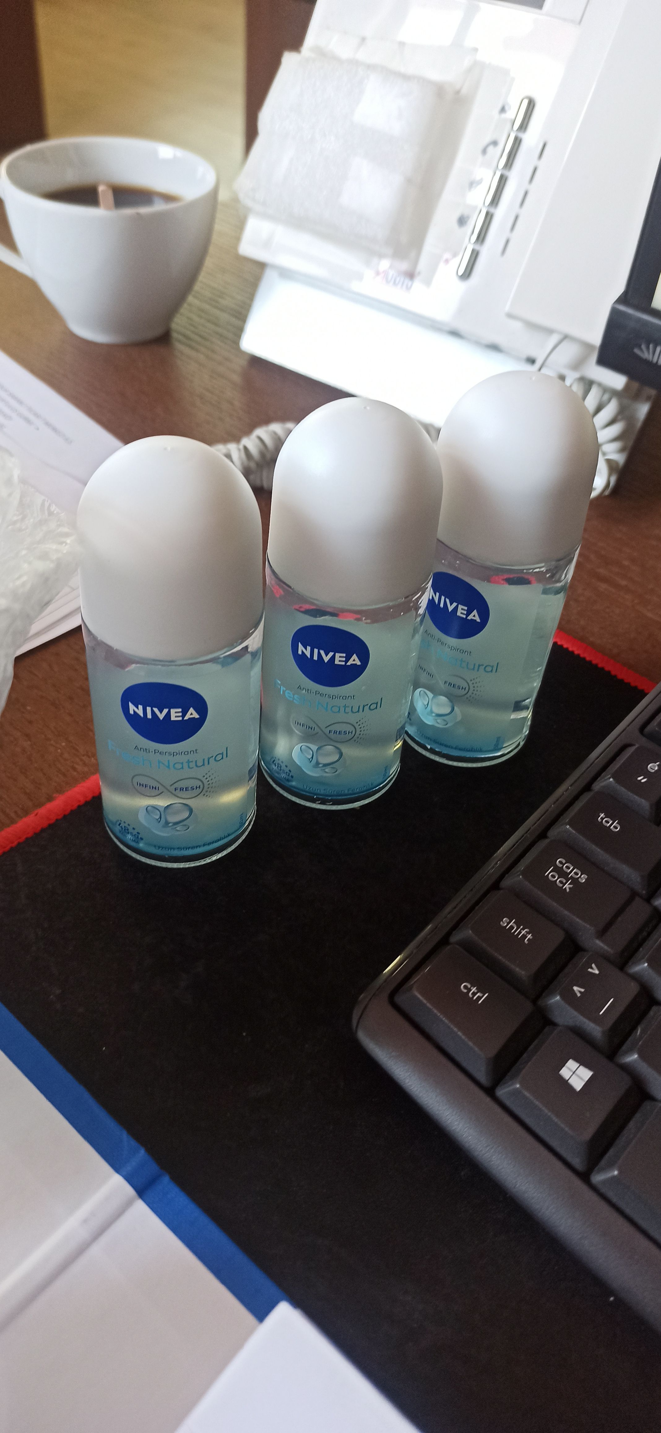 دئودورانت یا رول آن زنانه نیووا NIVEA اورجینال SET.NVE.898 photo review