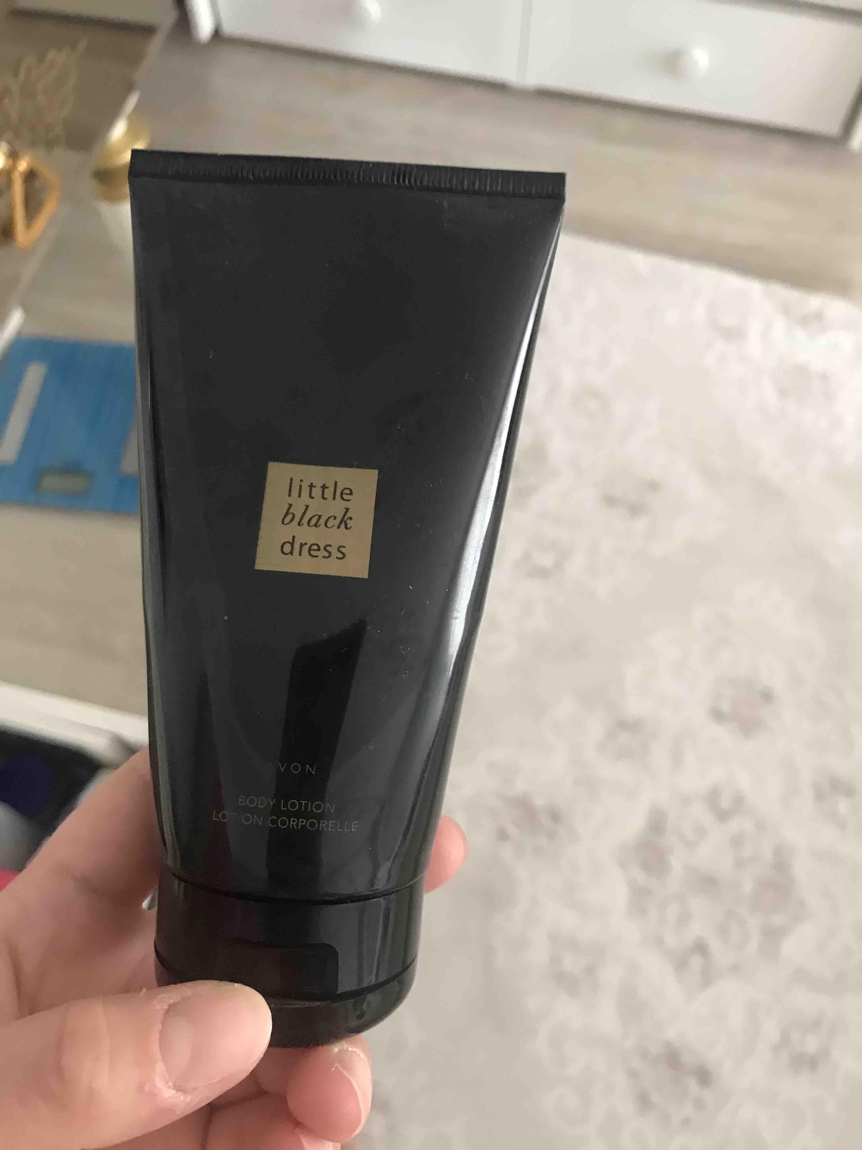 ست مراقبت از پوست  آوون Avon اورجینال KREM0071-5 photo review