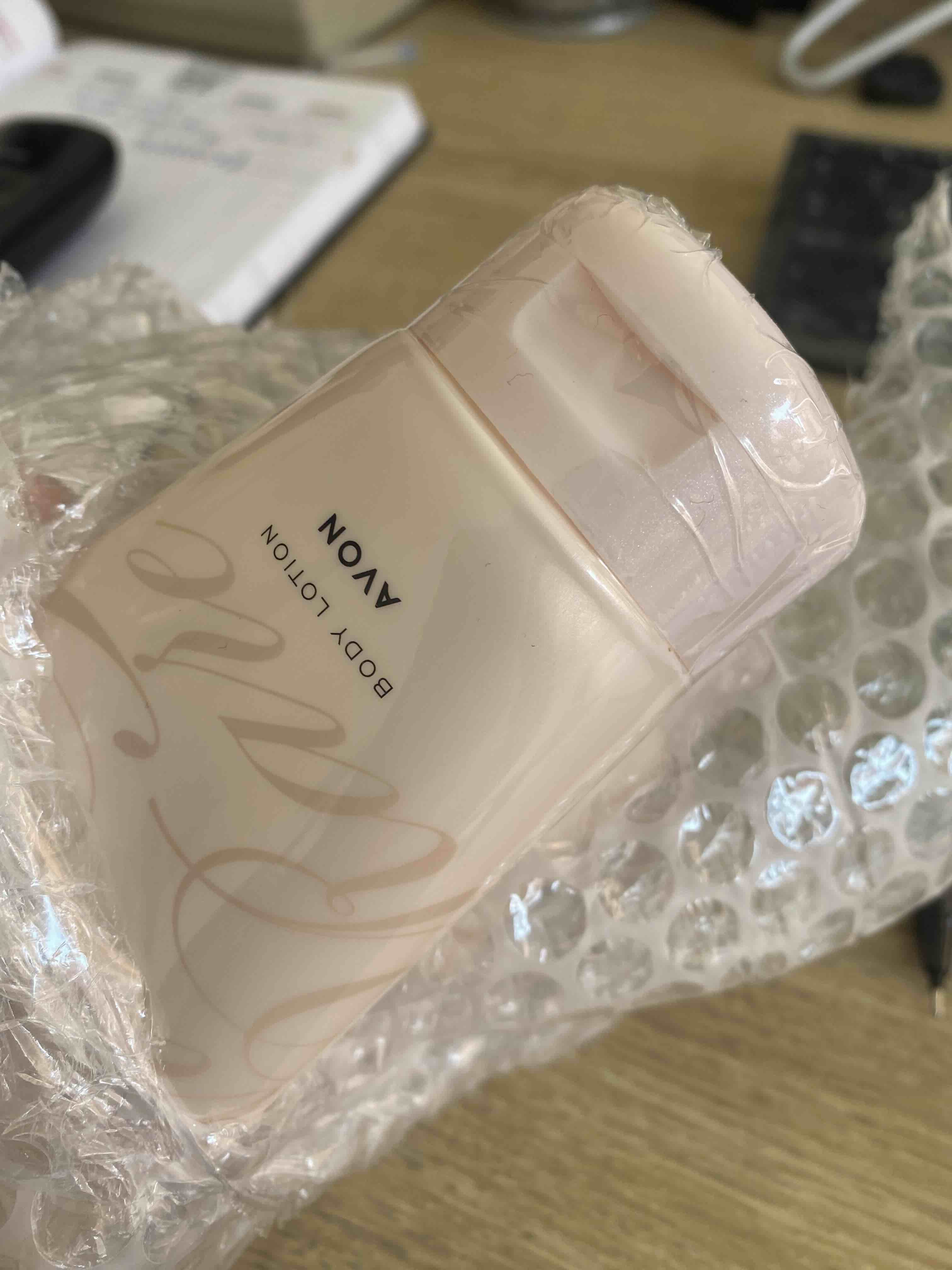 کرم بدن  آوون Avon اورجینال KREM0024-3 photo review