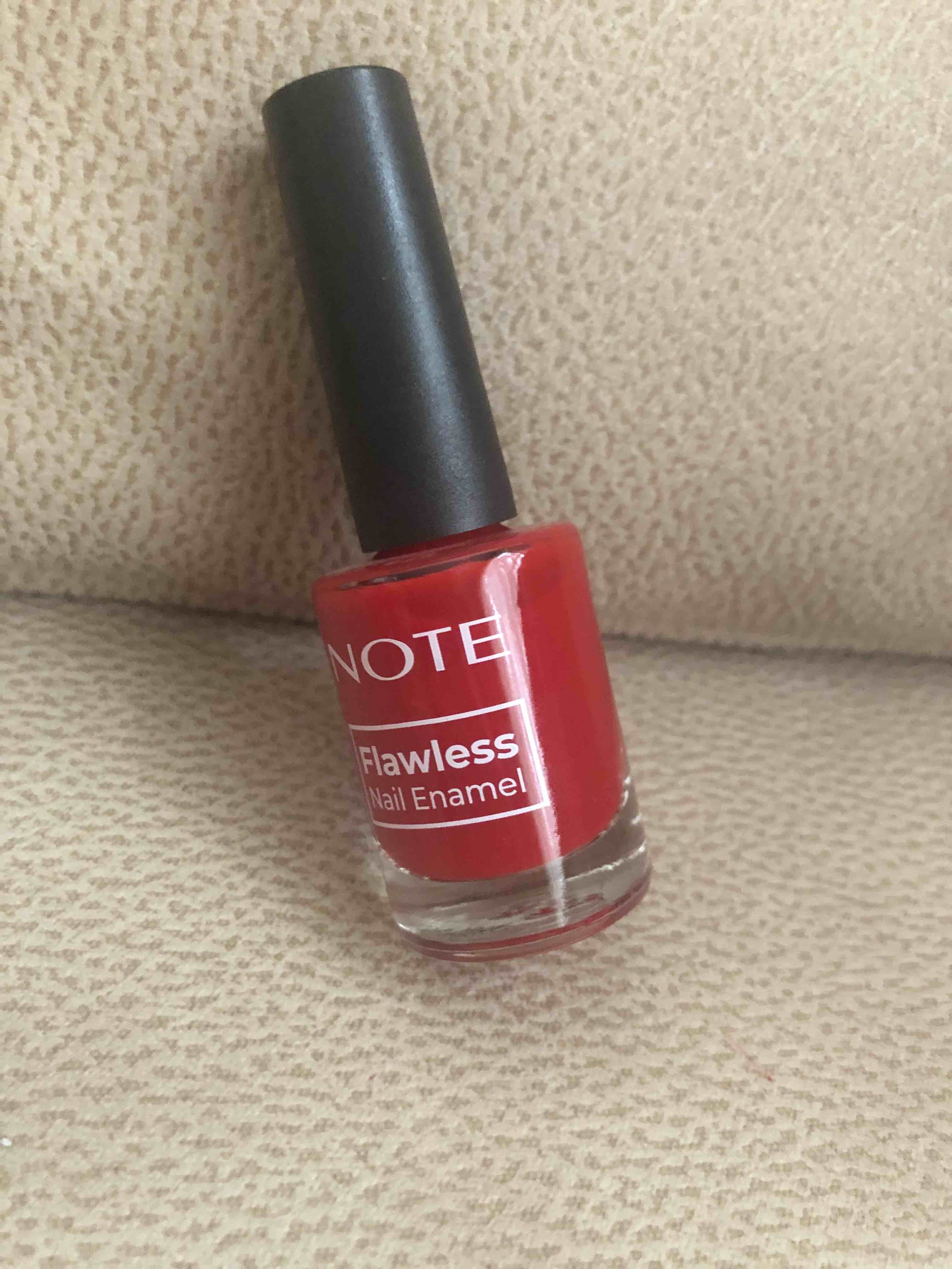 لاک ناخن  آرایشی بهداشتی نوت Note Cosmetics اورجینال NAIL FLAWLESS photo review