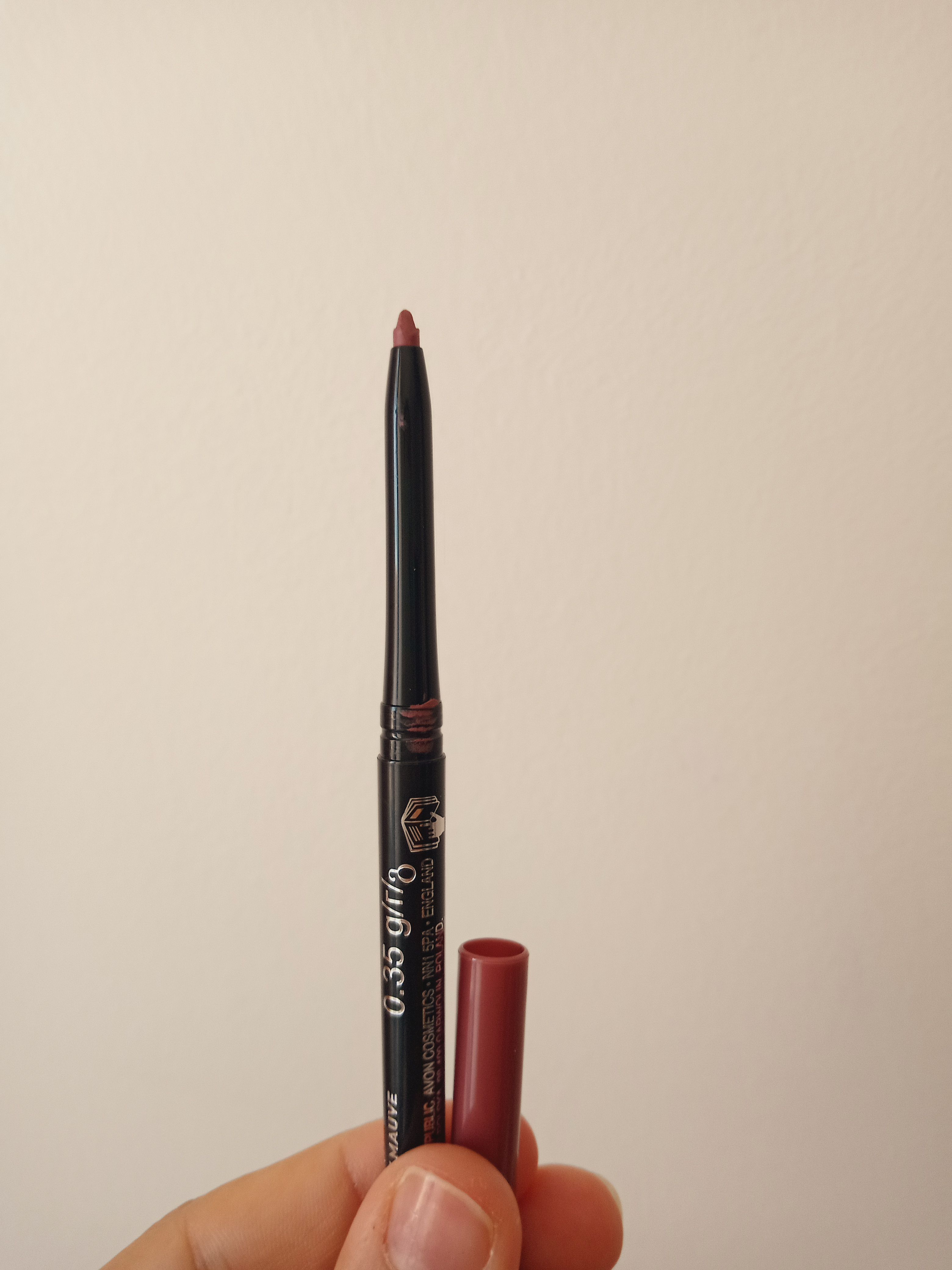 مداد لب  آوون Avon اورجینال RUJ0101 photo review