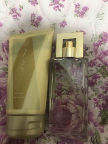 عطر زنانه آوون Avon اورجینال Dnz68 photo review