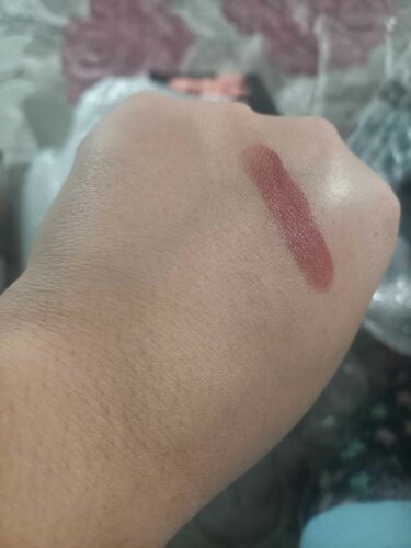 رژ لب  آوون Avon اورجینال true09 photo review