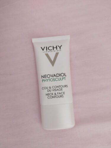 کرم صورت  ویشی Vichy اورجینال VICHY71 photo review