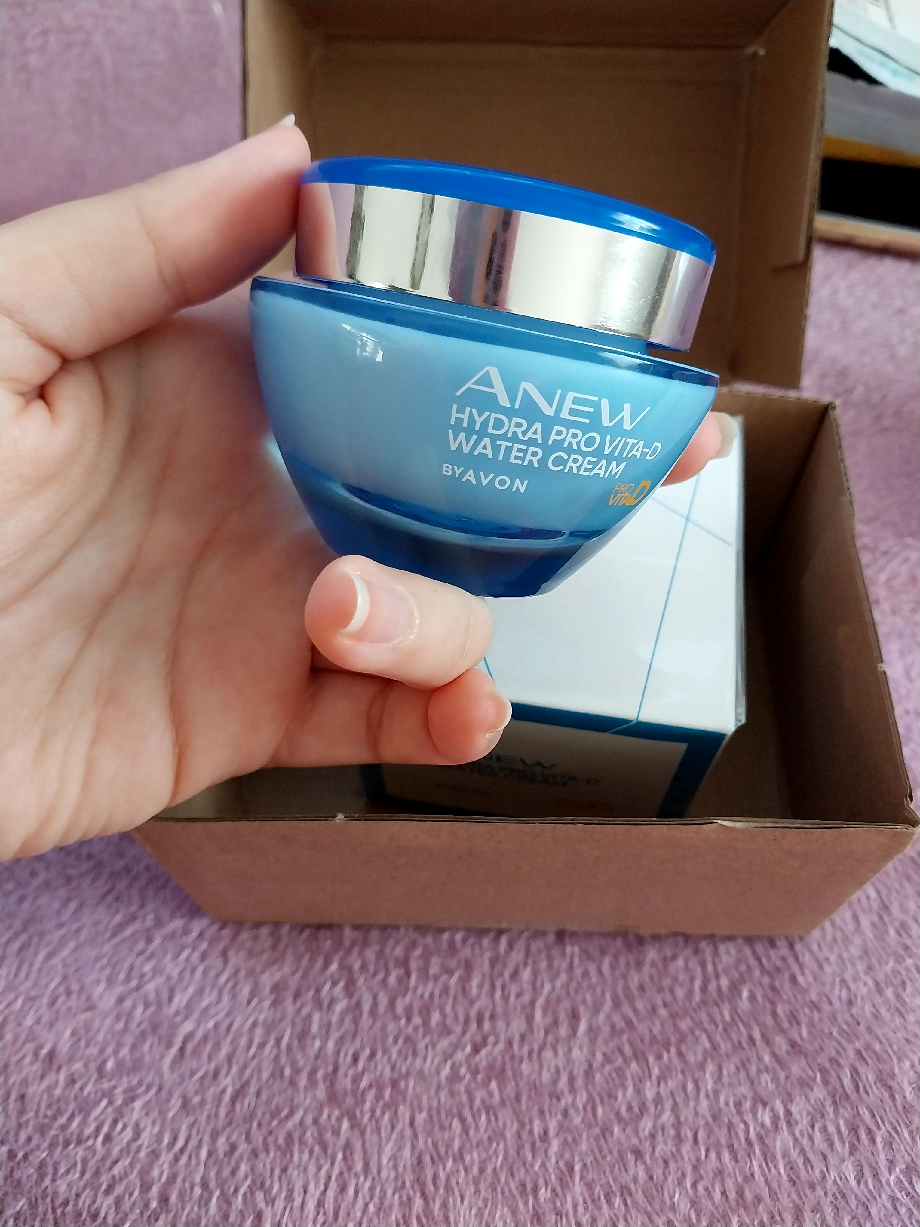 کرم صورت  آوون Avon اورجینال KREM2560-2 photo review