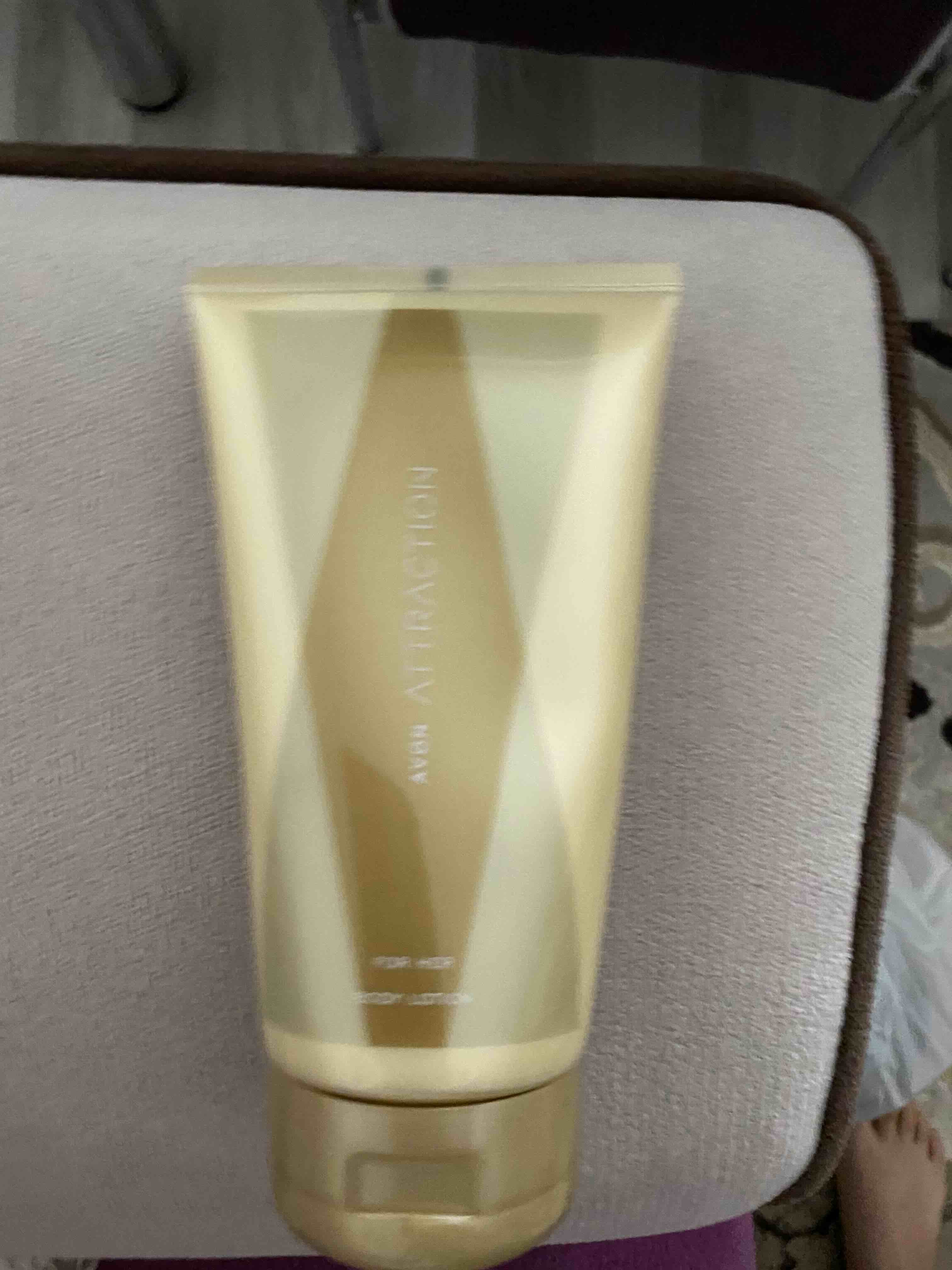 عطر زنانه آوون Avon اورجینال Dnz68 photo review