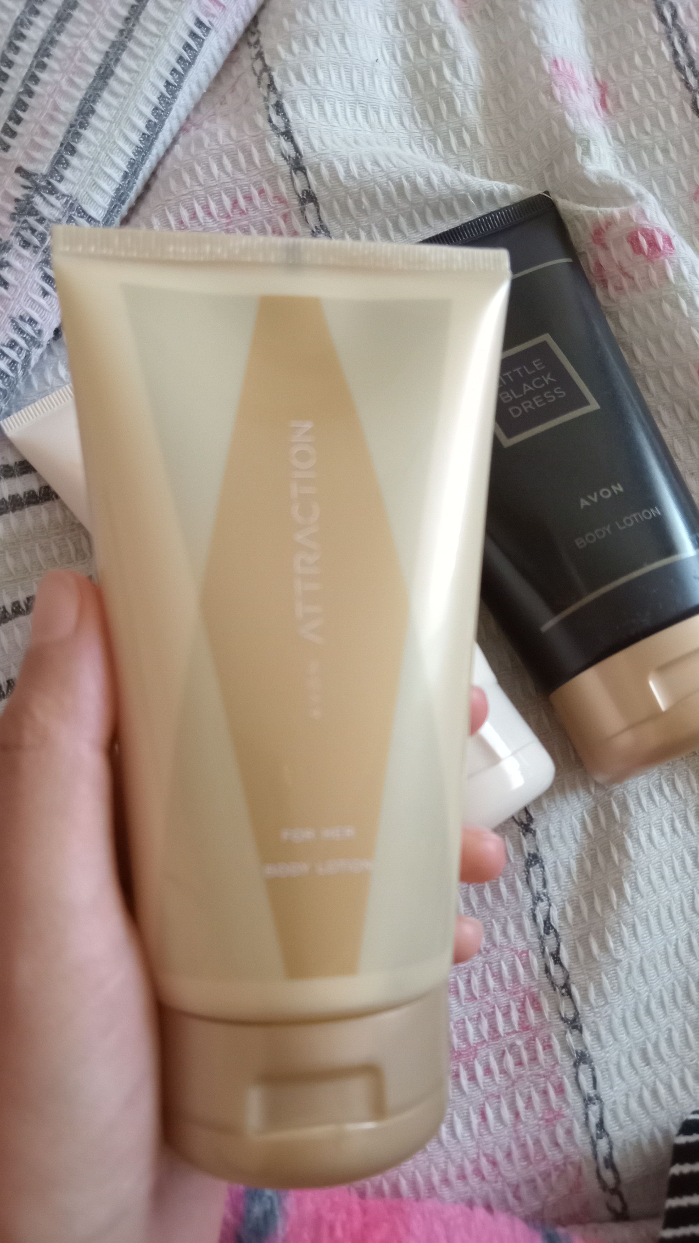 ست مراقبت از پوست  آوون Avon اورجینال MPACK3011 photo review