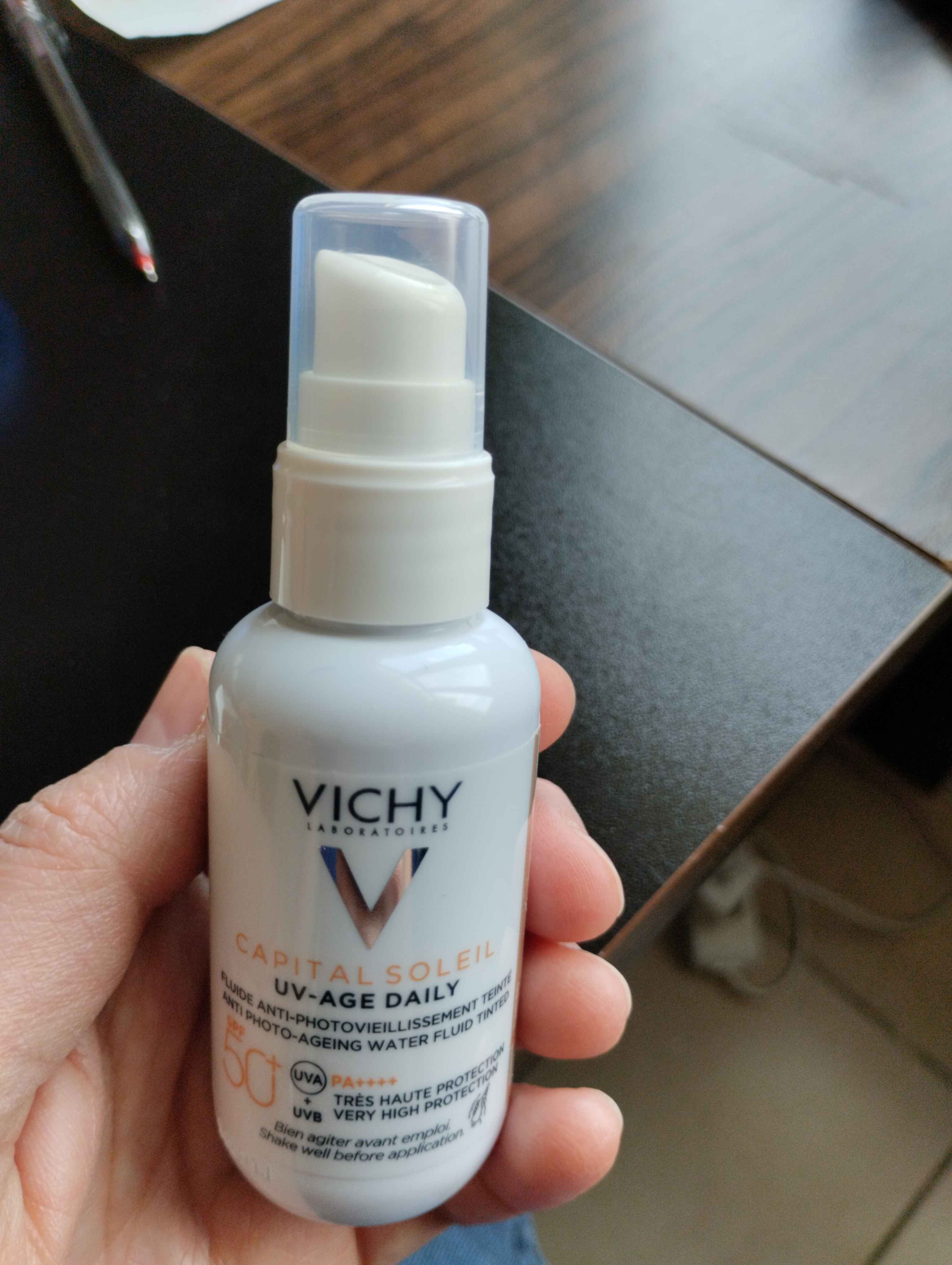 ضد آفتاب صورت  ویشی Vichy اورجینال 3337875795265 photo review