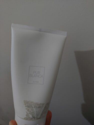 کرم بدن  آوون Avon اورجینال KREM0003 photo review