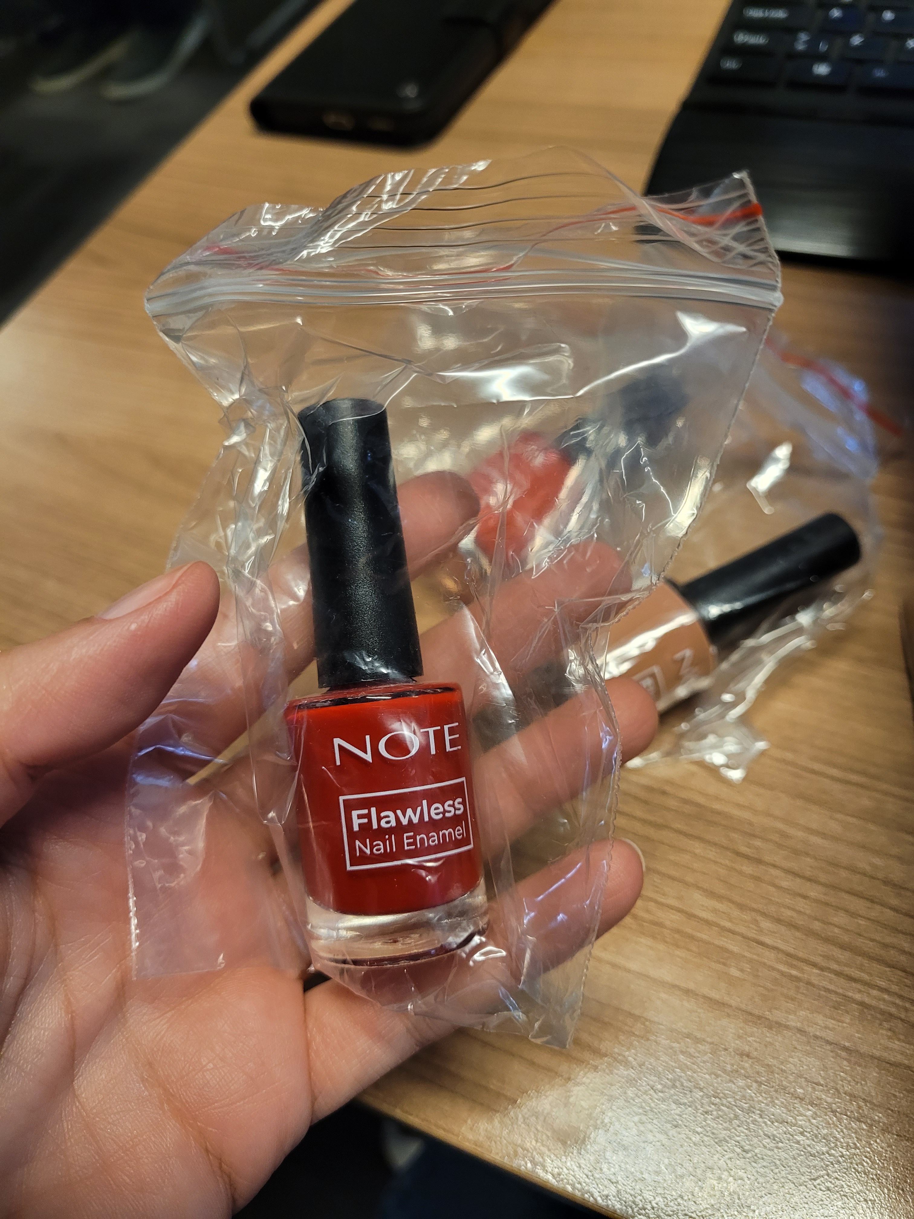 لاک ناخن  آرایشی بهداشتی نوت Note Cosmetics اورجینال NAIL FLAWLESS photo review