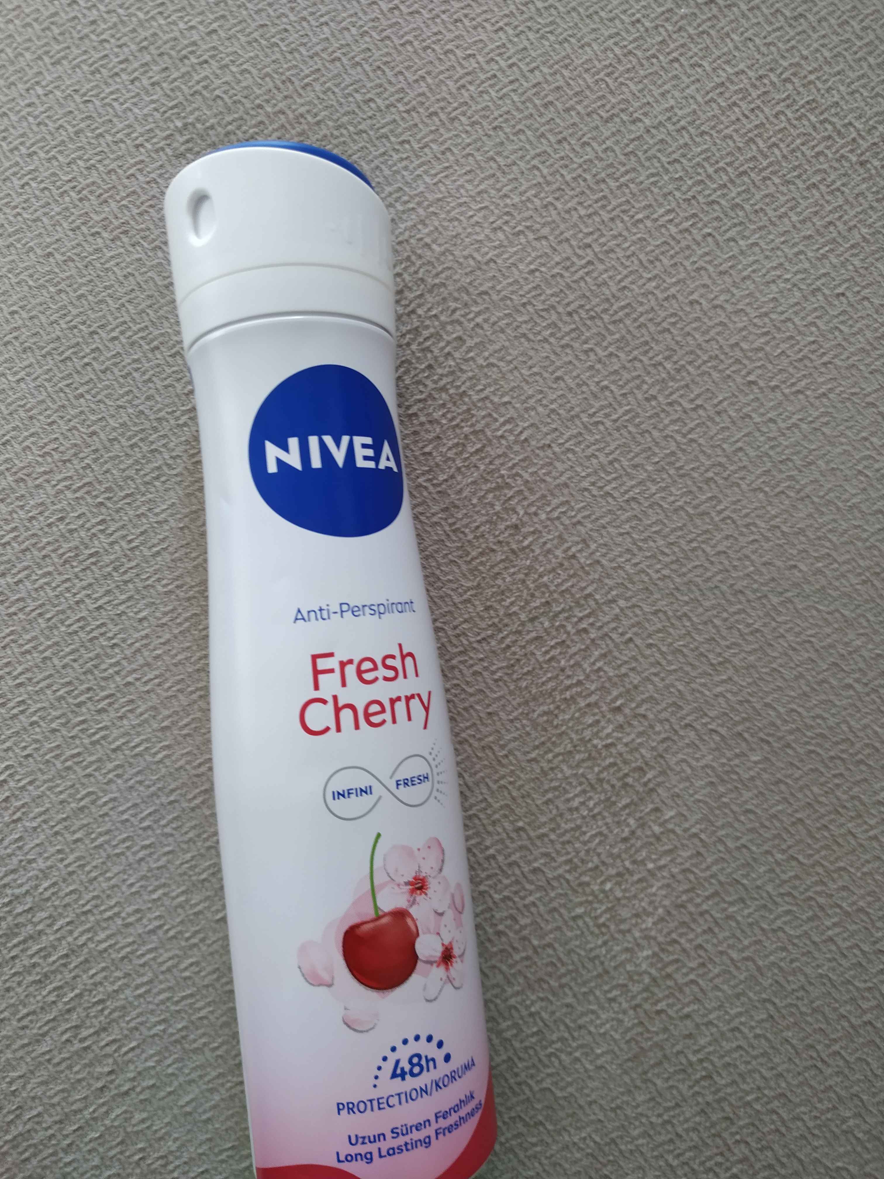 دئودورانت یا رول آن زنانه نیووا NIVEA اورجینال 123486 photo review