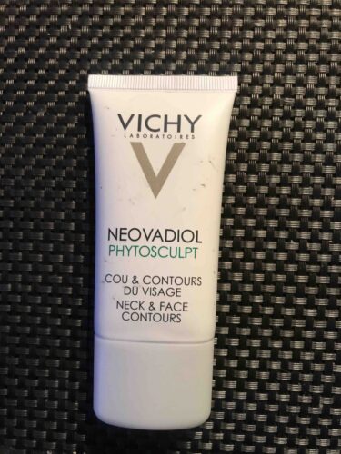 کرم صورت  ویشی Vichy اورجینال VICHY71 photo review