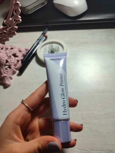 پایه آرایش زنانه – مردانه پاستل Pastel اورجینال Hydro Glow Primer photo review