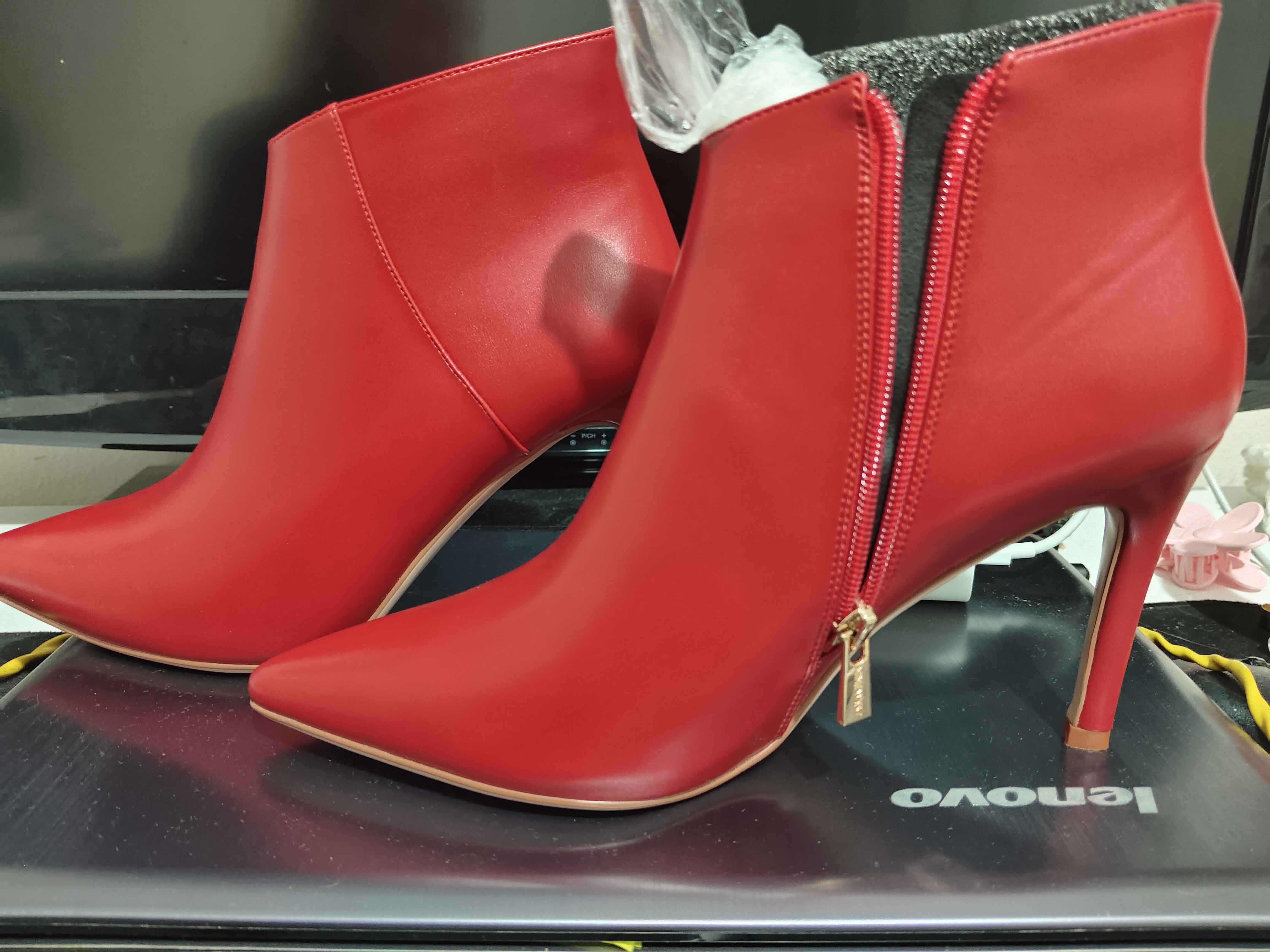 بوت زنانه ناین وست Nine West اورجینال OUBREY 3PR photo review