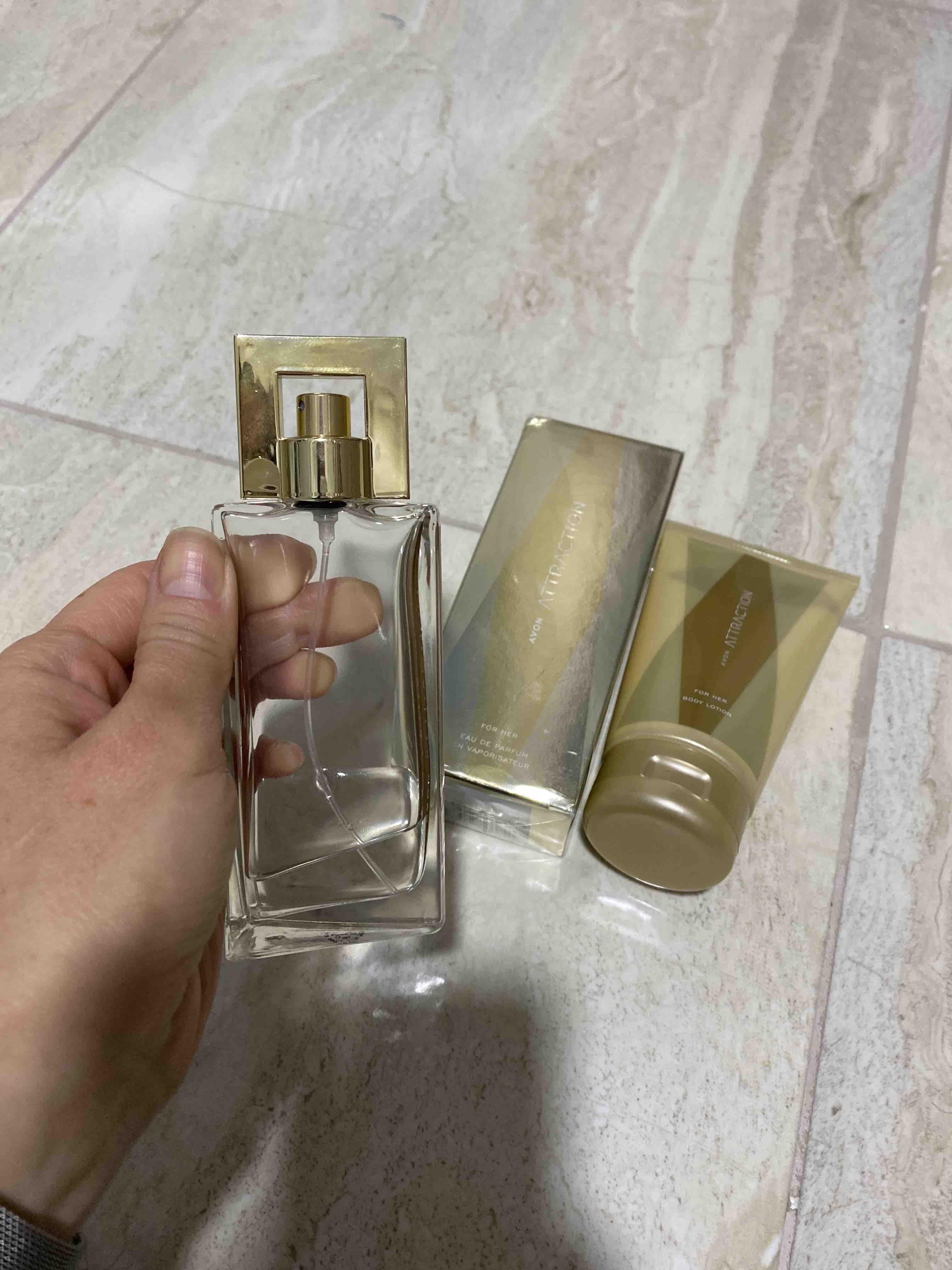 عطر زنانه آوون Avon اورجینال Dnz68 photo review