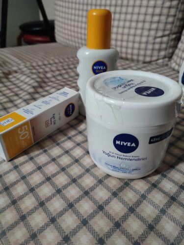 کرم بدن زنانه – مردانه نیووا NIVEA اورجینال 1031166 photo review