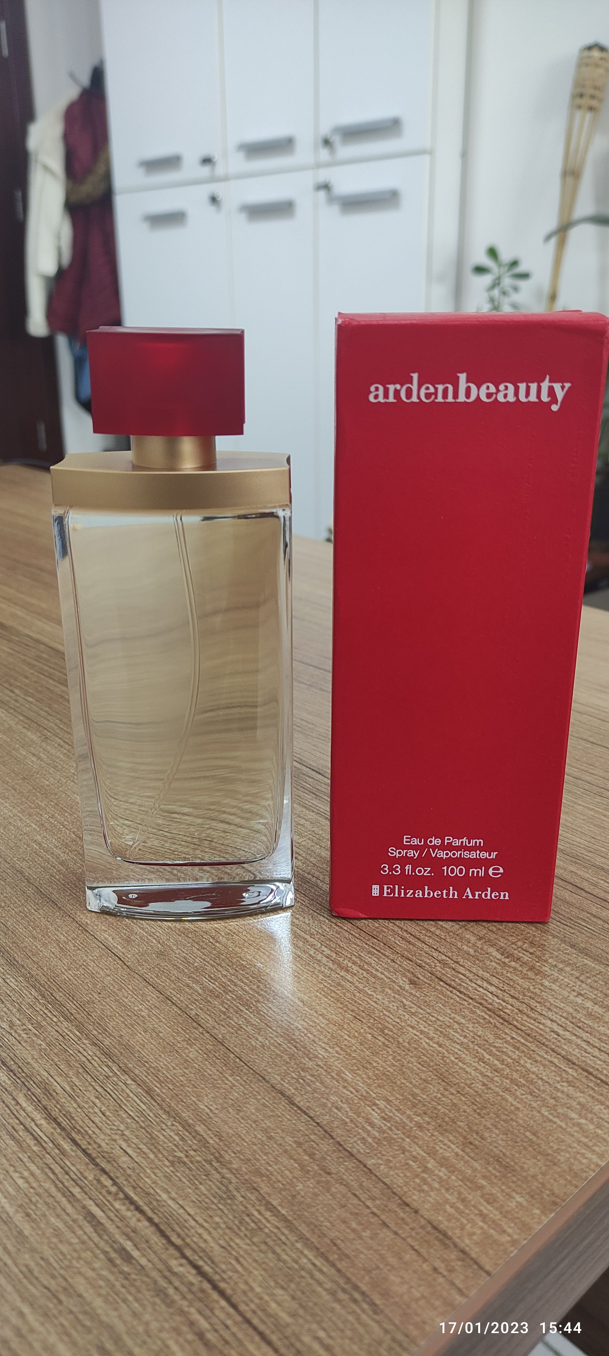 عطر زنانه الیزابت آردن Elizabeth Arden اورجینال 85805785345 photo review