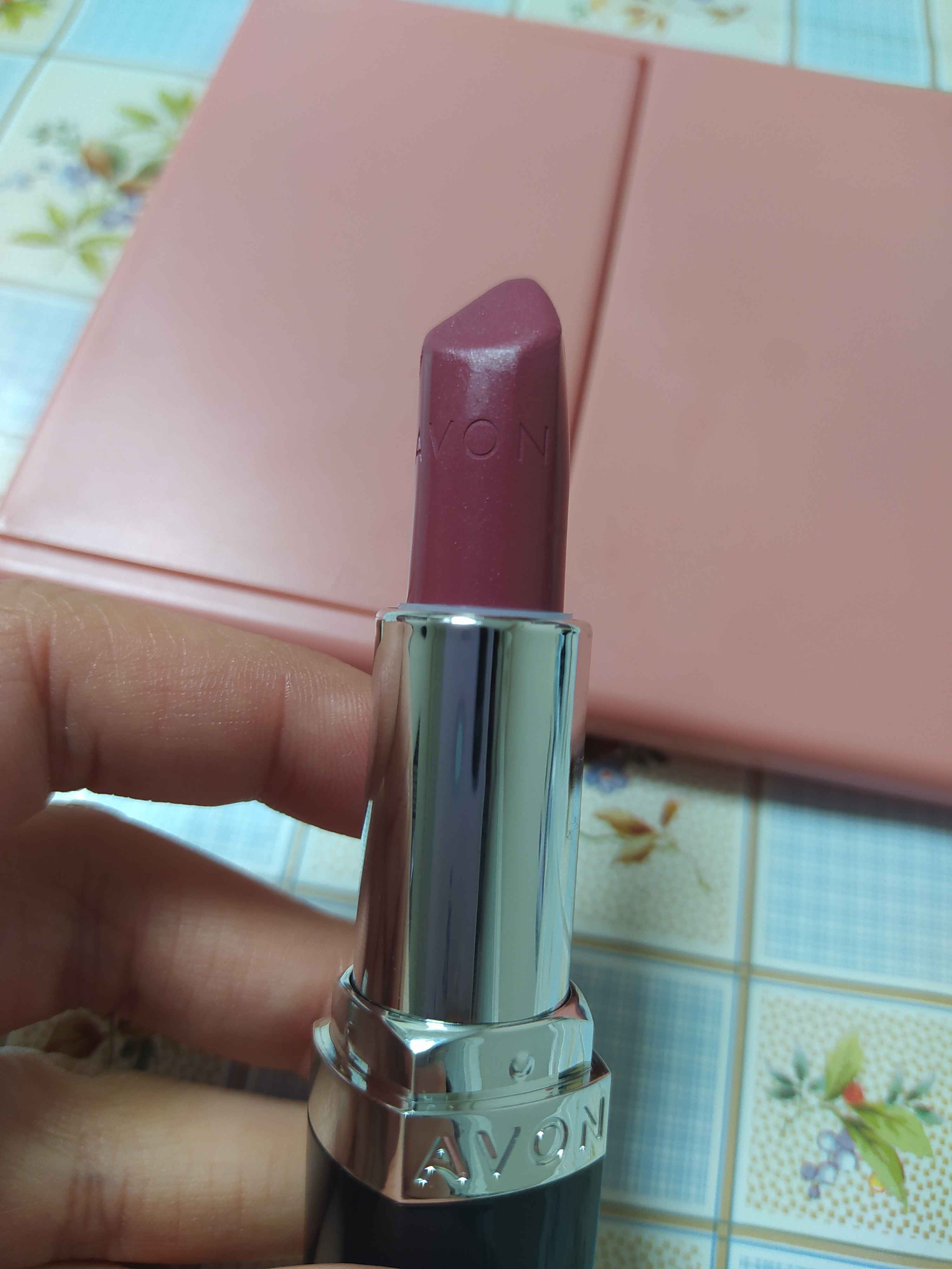 رژ لب  آوون Avon اورجینال RUJ0084 photo review