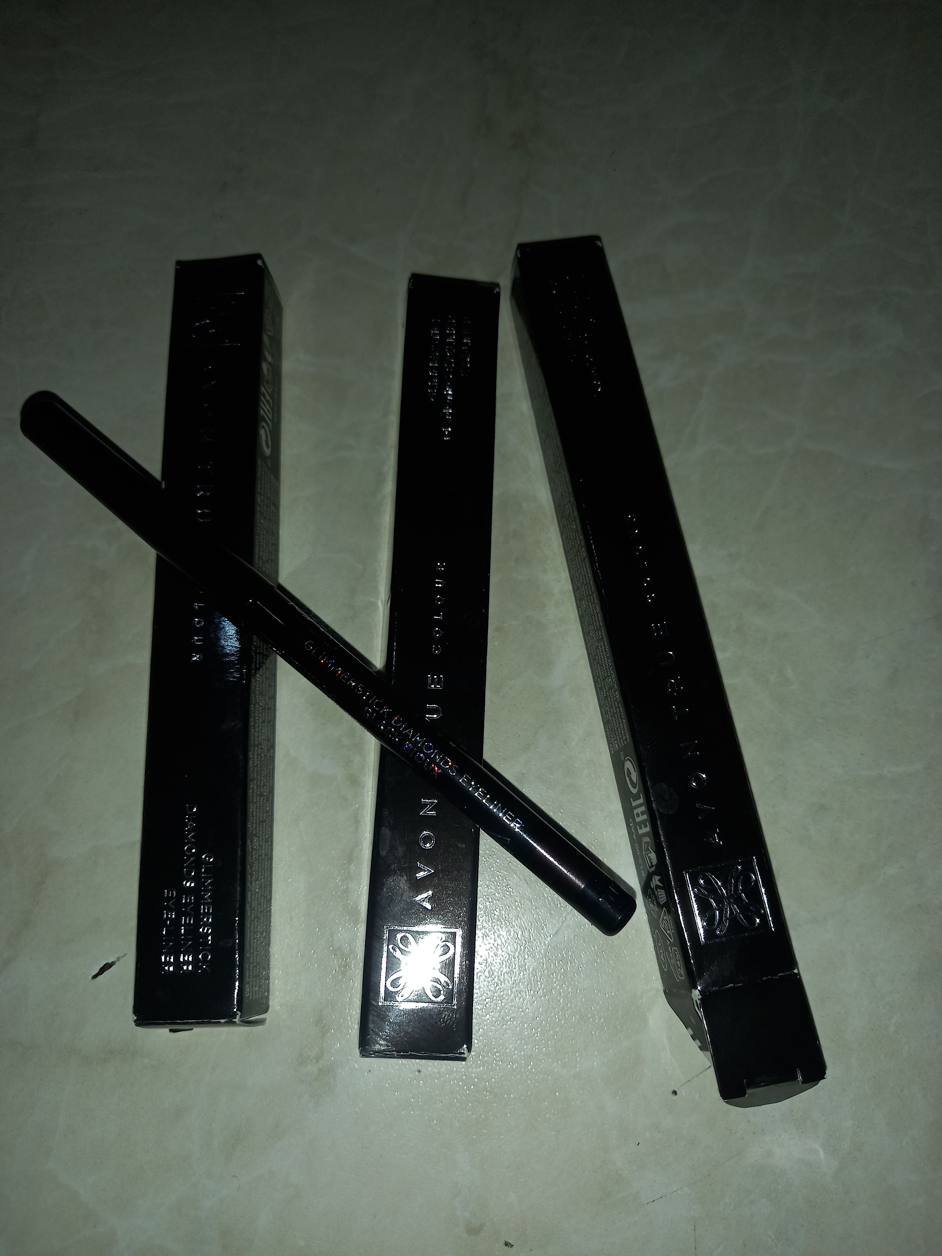 خط چشم  آوون Avon اورجینال GOZ0512BX-3 photo review