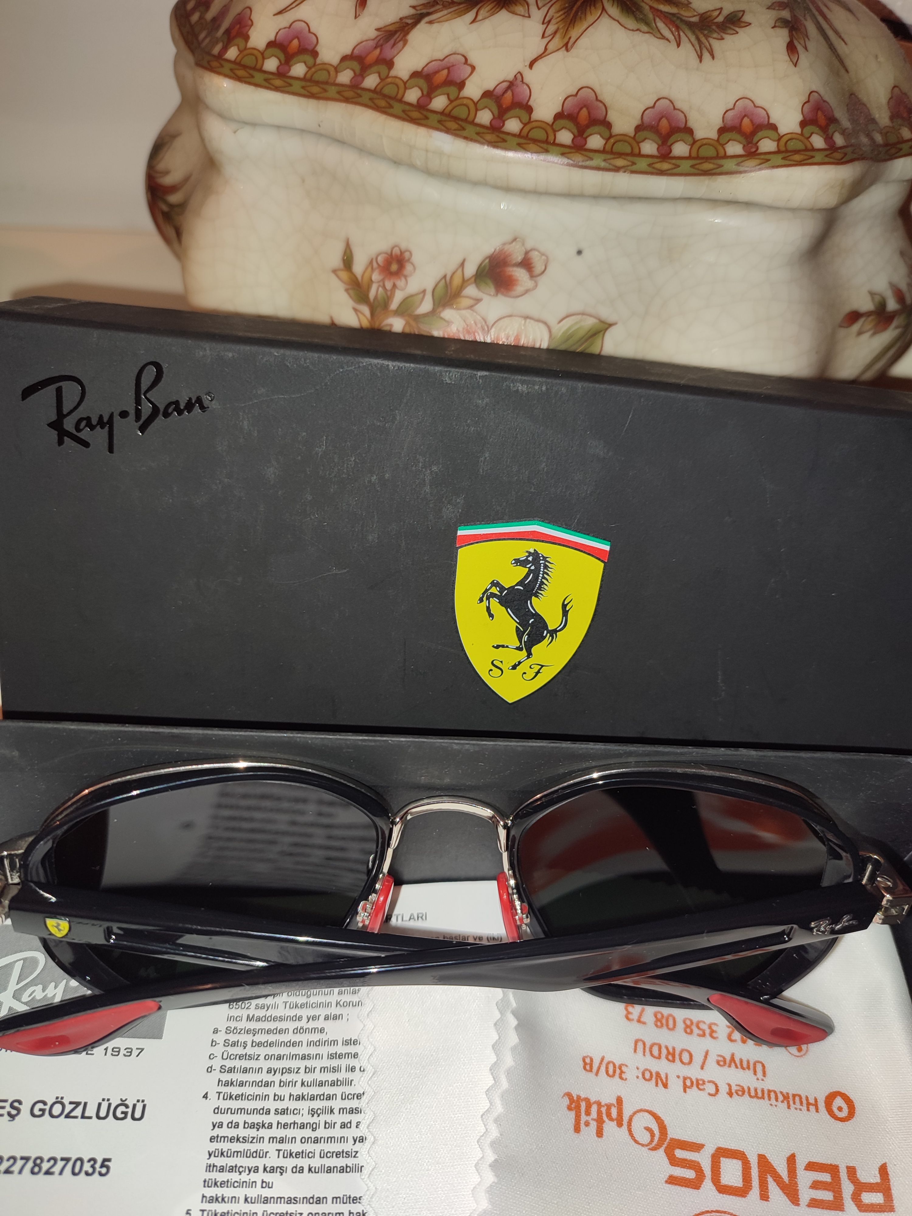 عینک آفتابی زنانه ری-بان Ray-Ban اورجینال RB 3674-M photo review