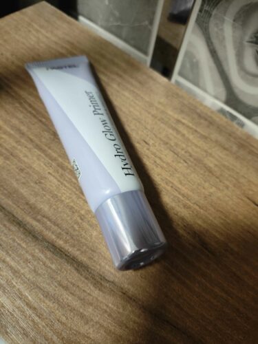 پایه آرایش زنانه – مردانه پاستل Pastel اورجینال Hydro Glow Primer photo review