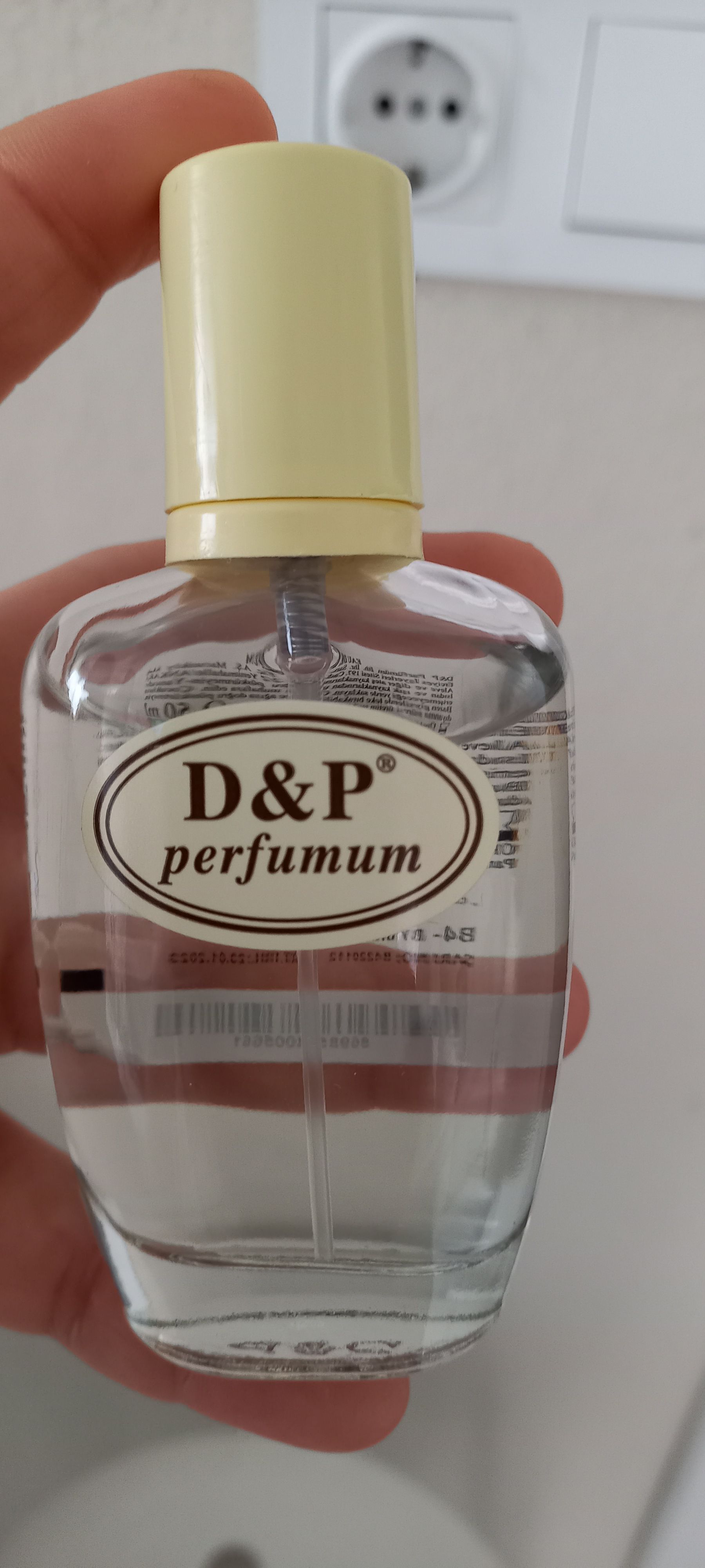 عطر زنانه دی اند پی پرفیوم D&P Perfumum اورجینال 869854400567 photo review