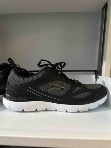 کتانی تمرین و دویدن مردانه اسکیچرز Skechers اورجینال 52812 BKW photo review