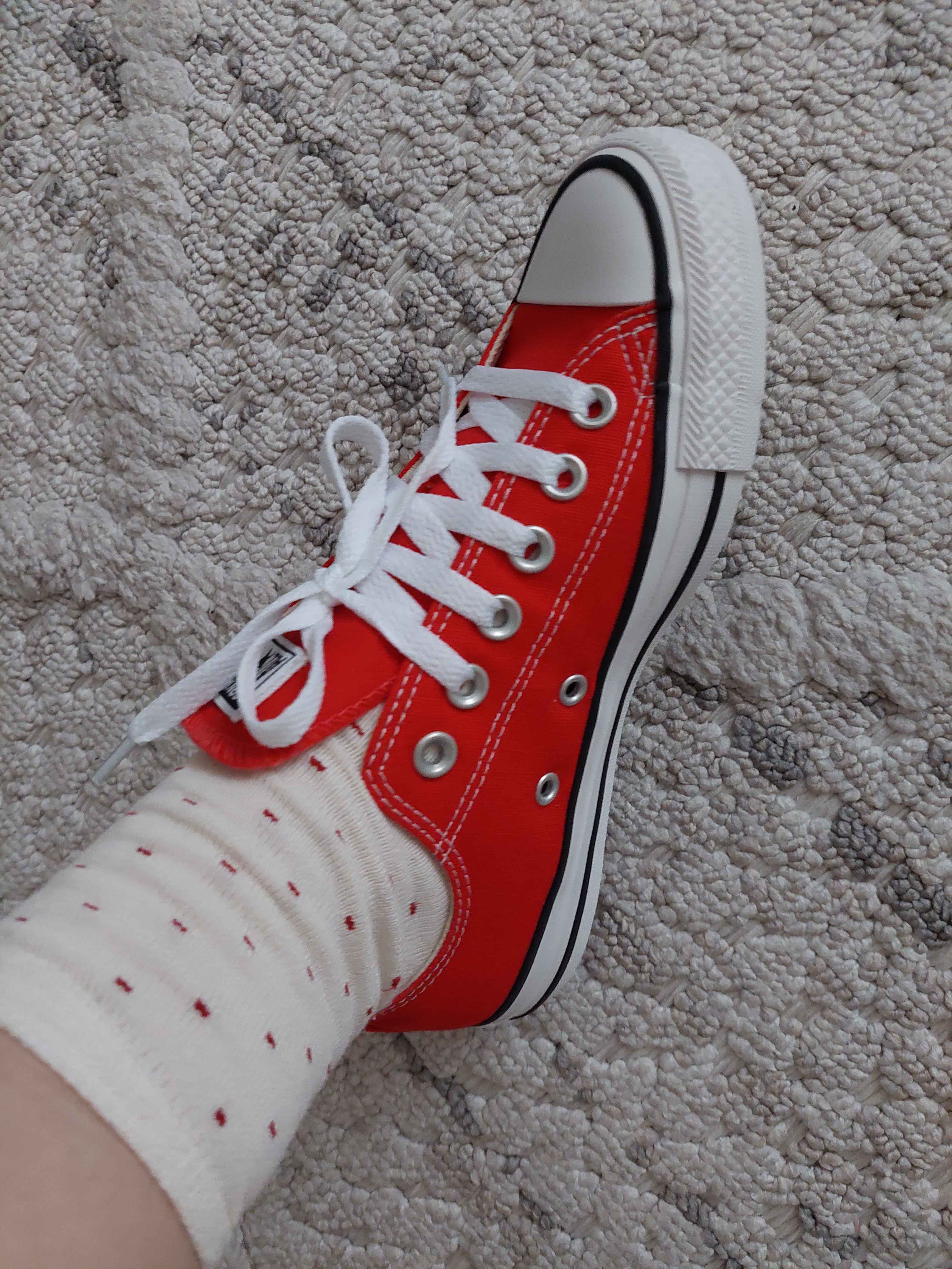 اسنیکر زنانه کانورس Converse اورجینال Chuck Taylor All Star M9696C photo review