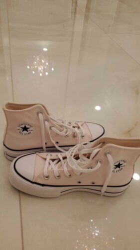 اسنیکر زنانه کانورس Converse اورجینال A05135C photo review