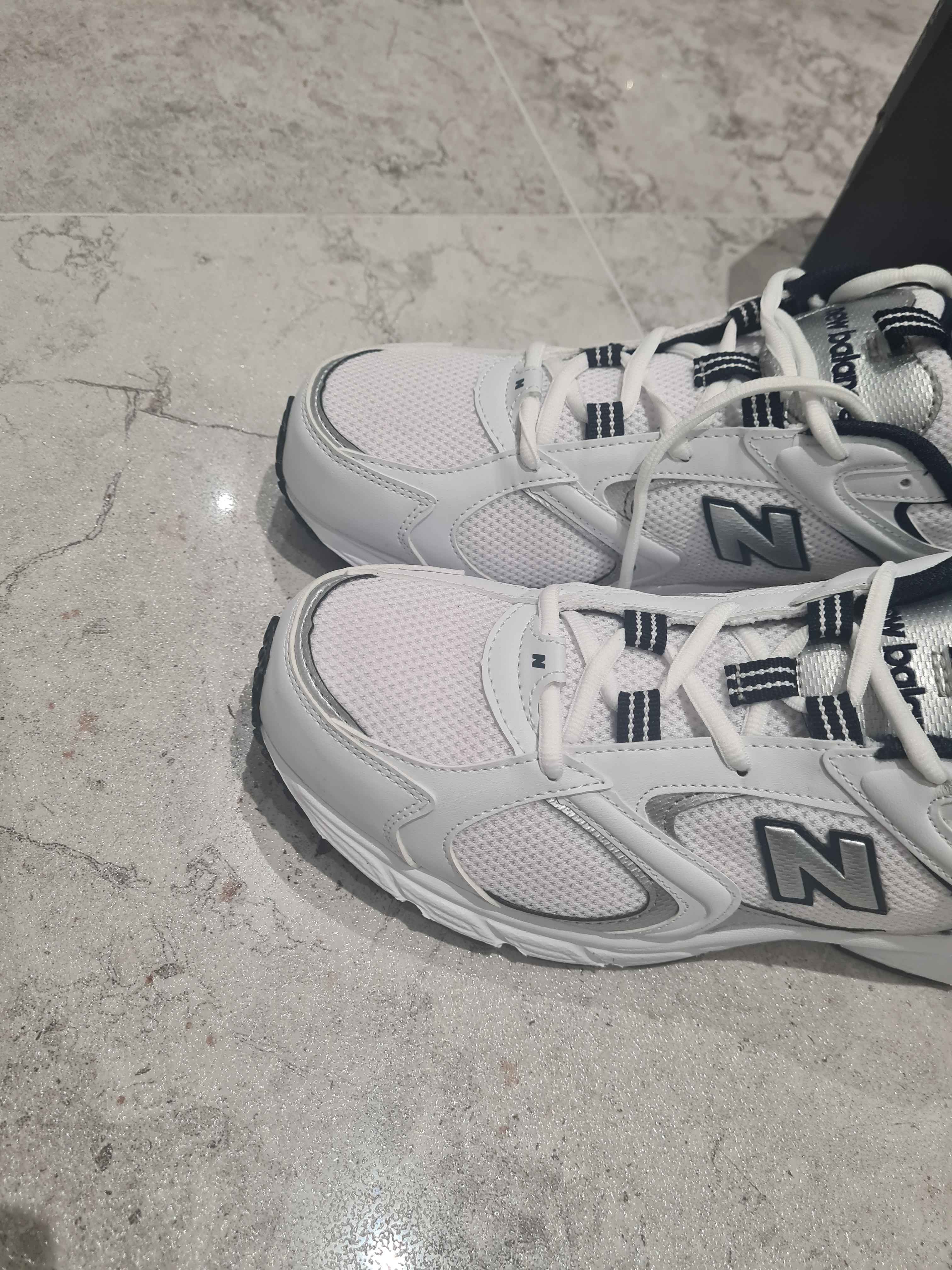 اسنیکر زنانه نیوبالانس New Balance اورجینال 24KDU3000055 photo review