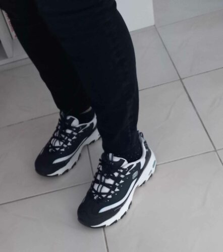 اسنیکر زنانه اسکیچرز Skechers اورجینال 11930NVW photo review