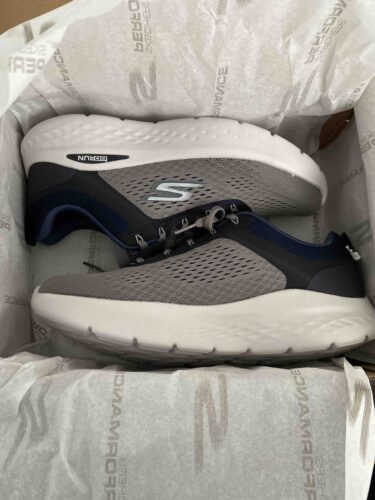 کفش پیاده روی مردانه اسکیچرز Skechers اورجینال 220894 GYNV photo review