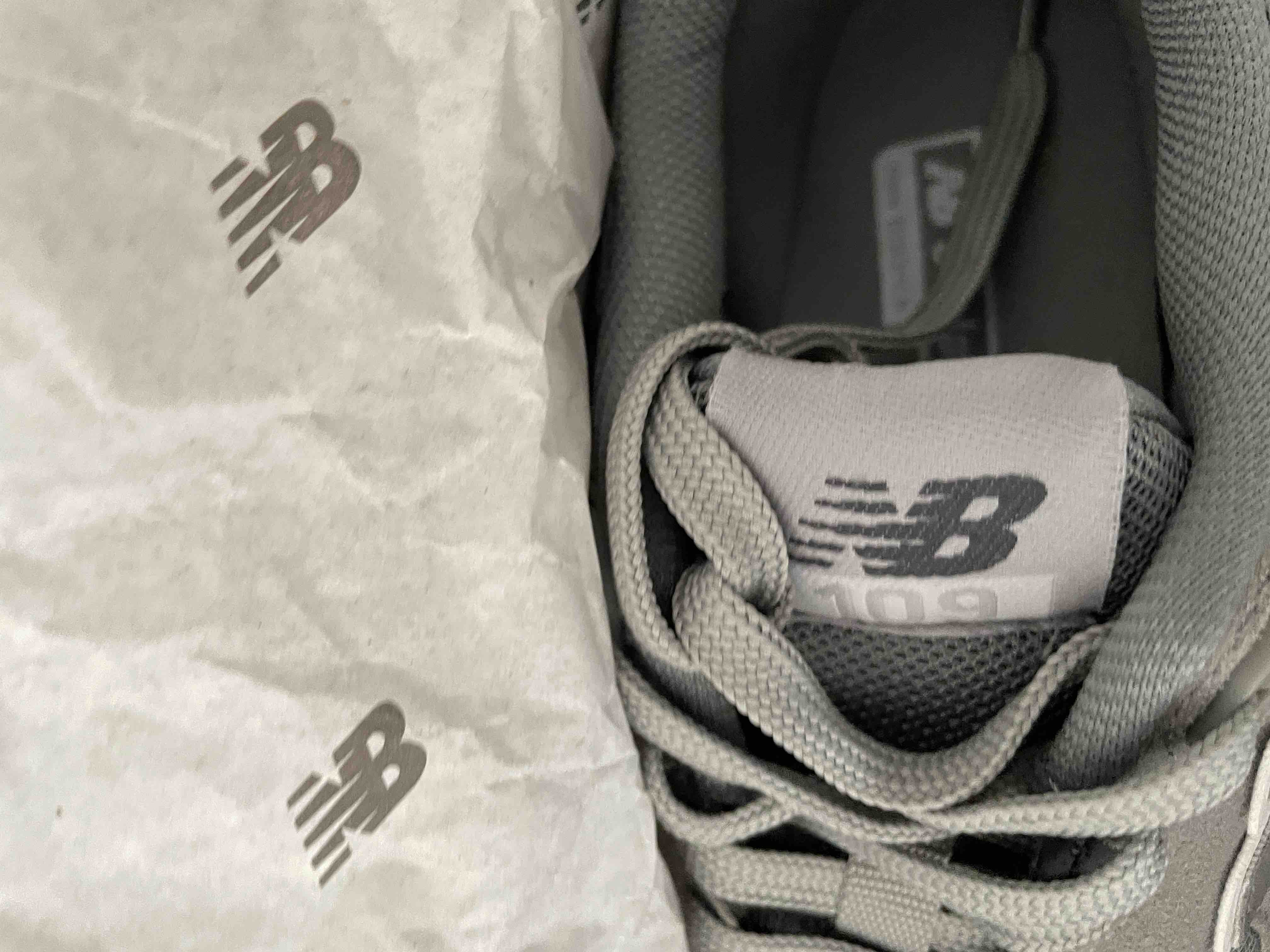 اسنیکر زنانه نیوبالانس New Balance اورجینال WS109GGS photo review