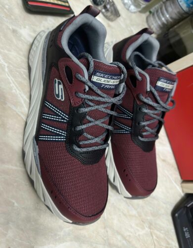 کفش پیاده روی مردانه اسکیچرز Skechers اورجینال 237256 BURG photo review