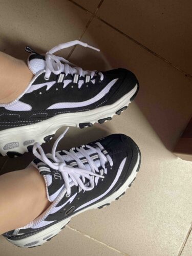 اسنیکر زنانه اسکیچرز Skechers اورجینال 11930-BKW photo review