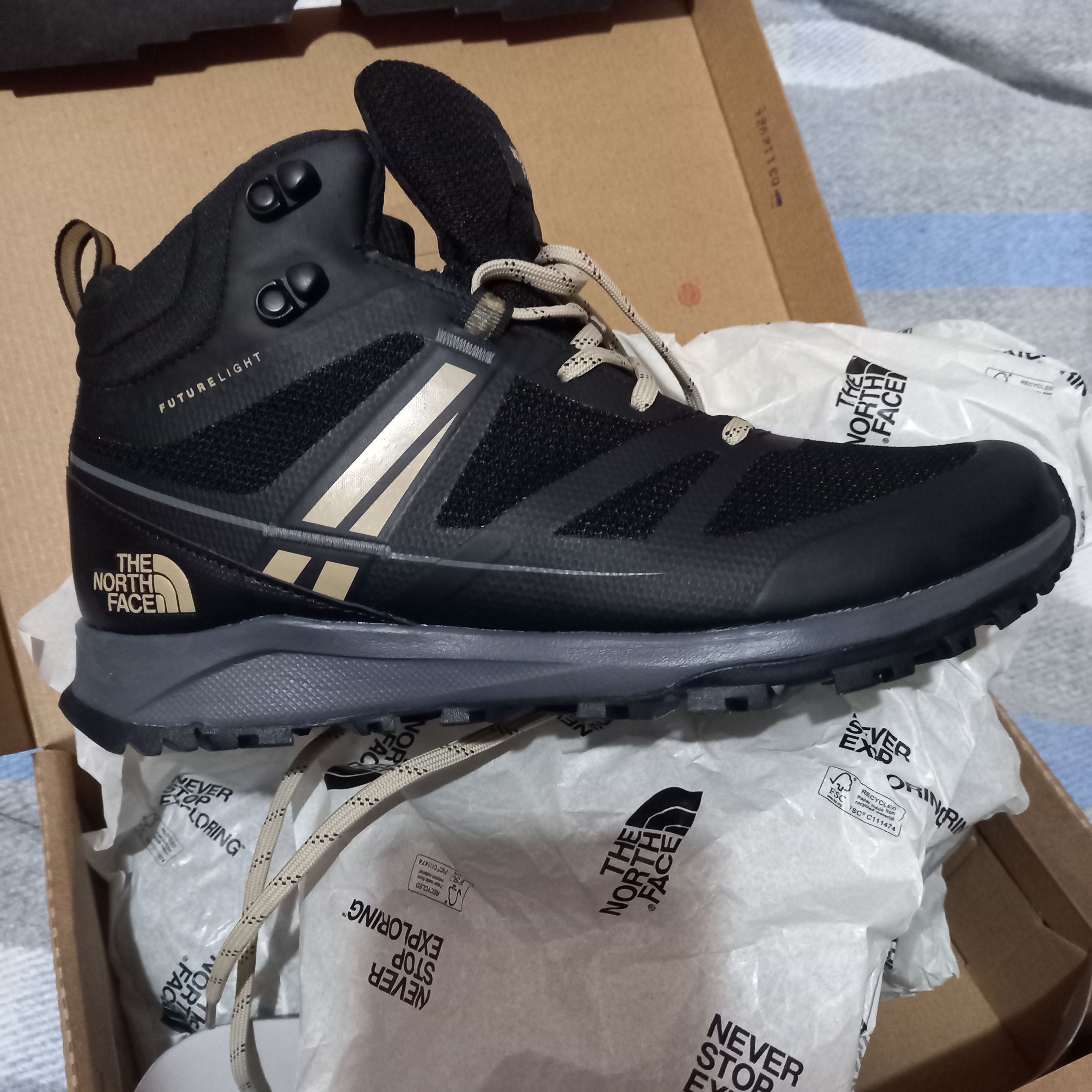 بوت مردانه نورث فیس The North Face اورجینال NF0A4PFE34G1 photo review