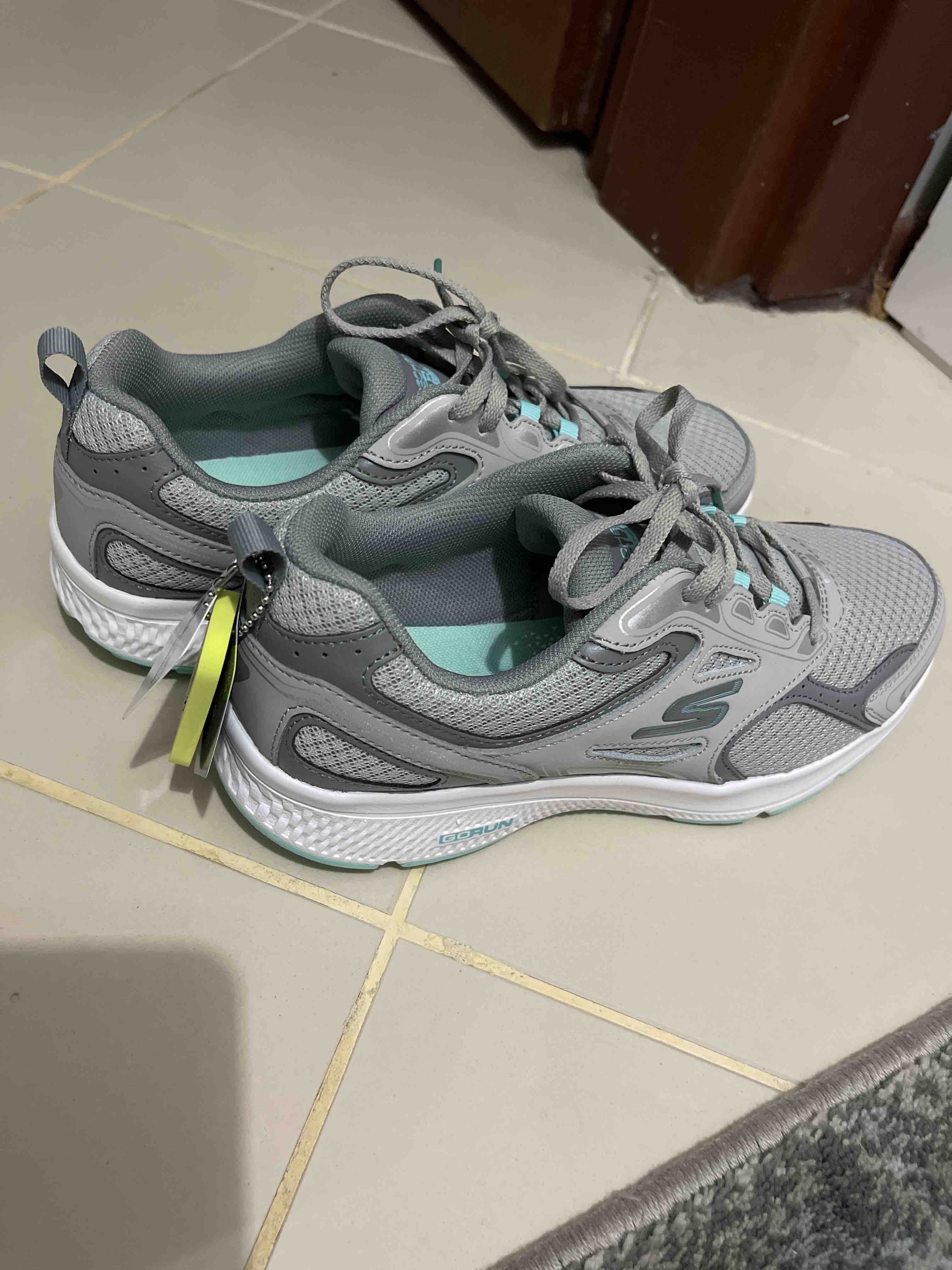 کتانی تمرین و دویدن زنانه اسکیچرز Skechers اورجینال 128075GYTQ photo review