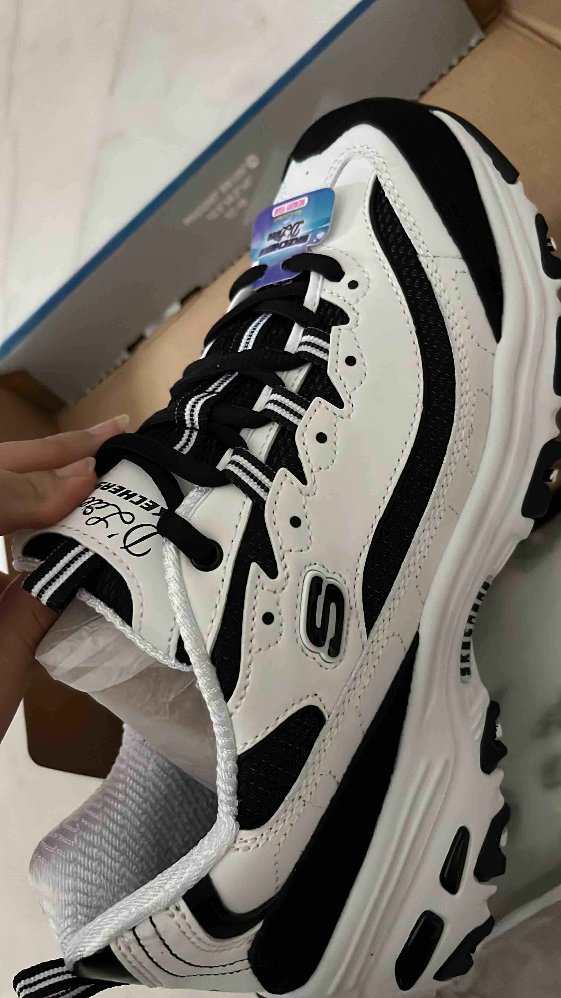 کتانی تمرین و دویدن زنانه اسکیچرز Skechers اورجینال TYC00387289980 photo review