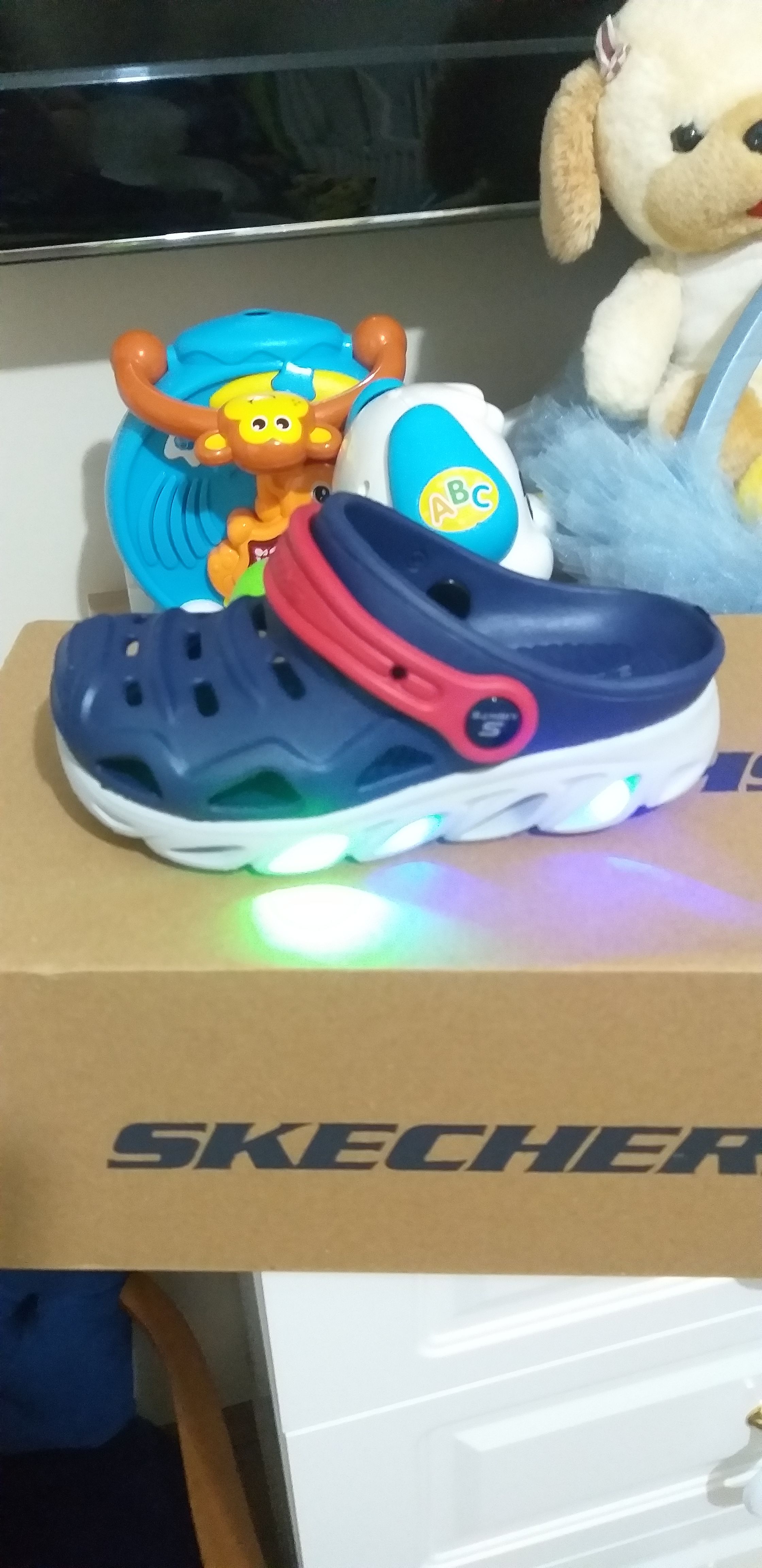 دمپایی پسرانه اسکیچرز Skechers اورجینال 402000N NVRD photo review