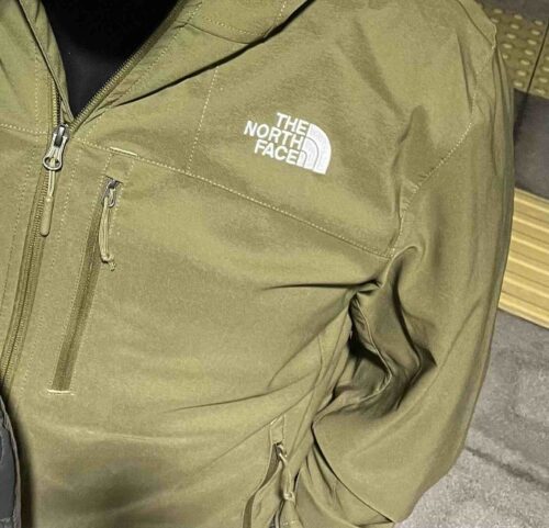 کاپشن مردانه نورث فیس The North Face اورجینال TYC01ZGKHN168761007276720 photo review