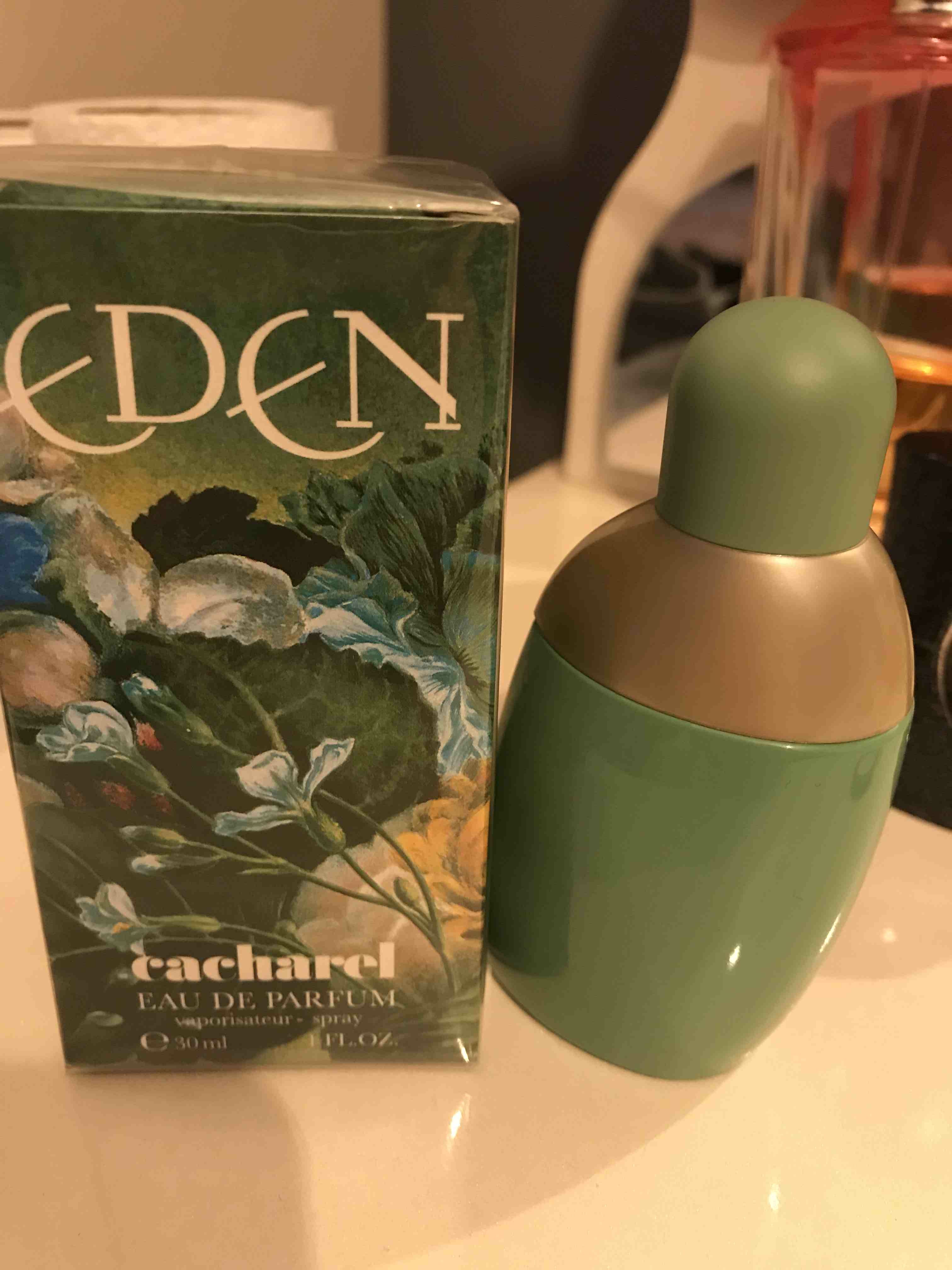 عطر زنانه کاچارل اورجینال 3360373048861 photo review