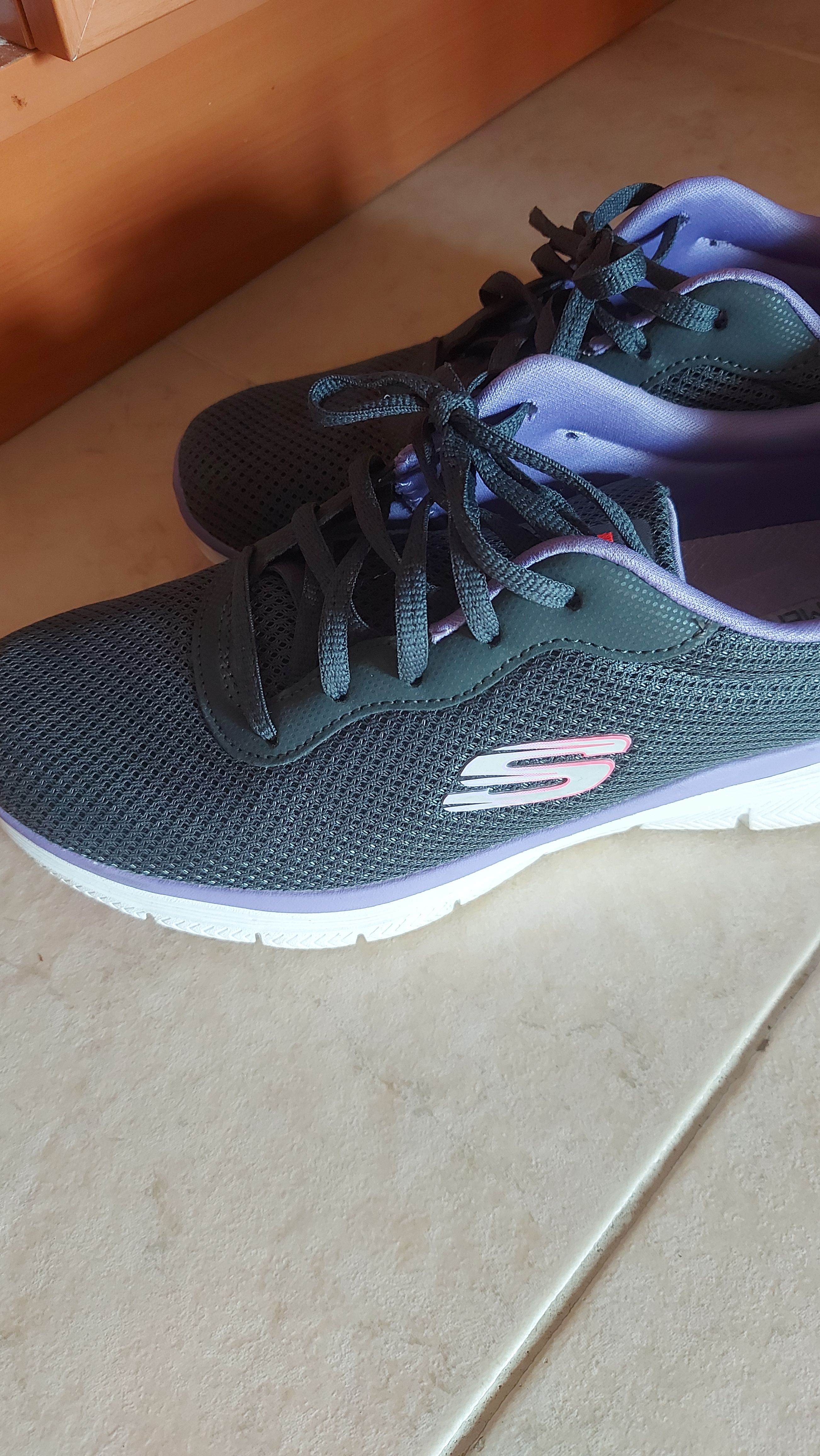 کتانی تمرین و دویدن زنانه اسکیچرز Skechers اورجینال 149303 CCPR photo review