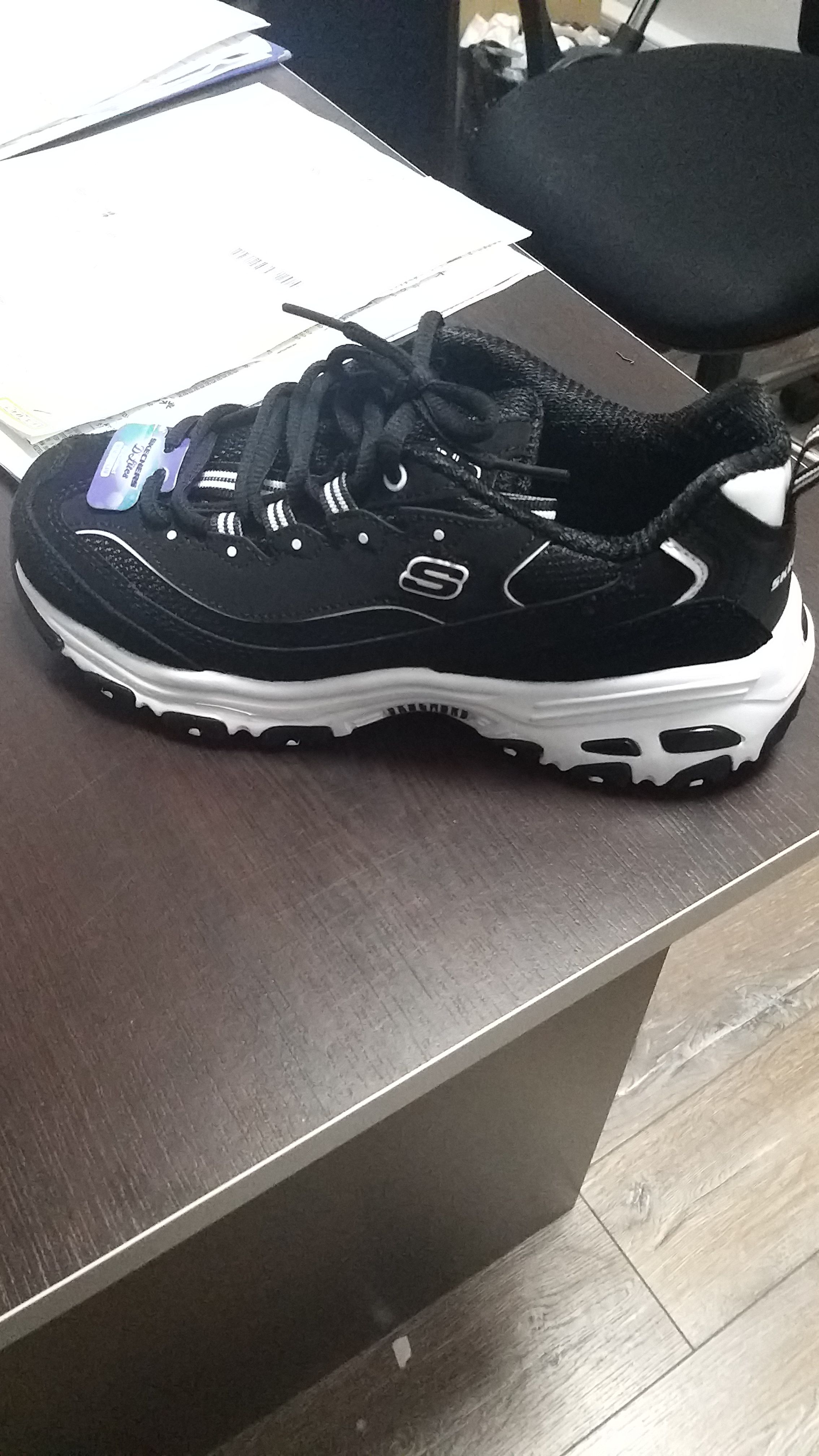 اسنیکر زنانه اسکیچرز Skechers اورجینال 13148 BKW photo review