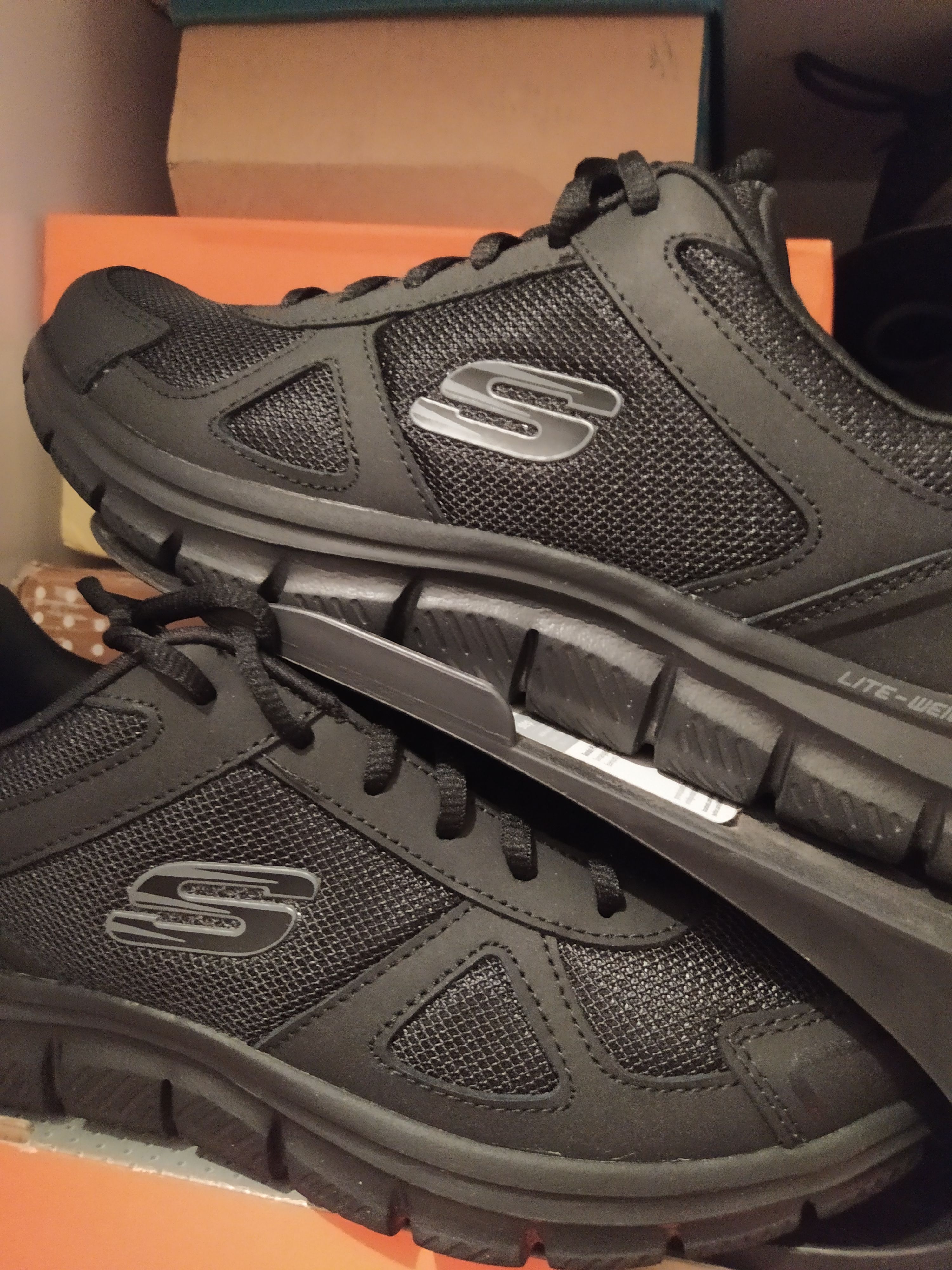 اسنیکر مردانه اسکیچرز Skechers اورجینال 52631BBK photo review