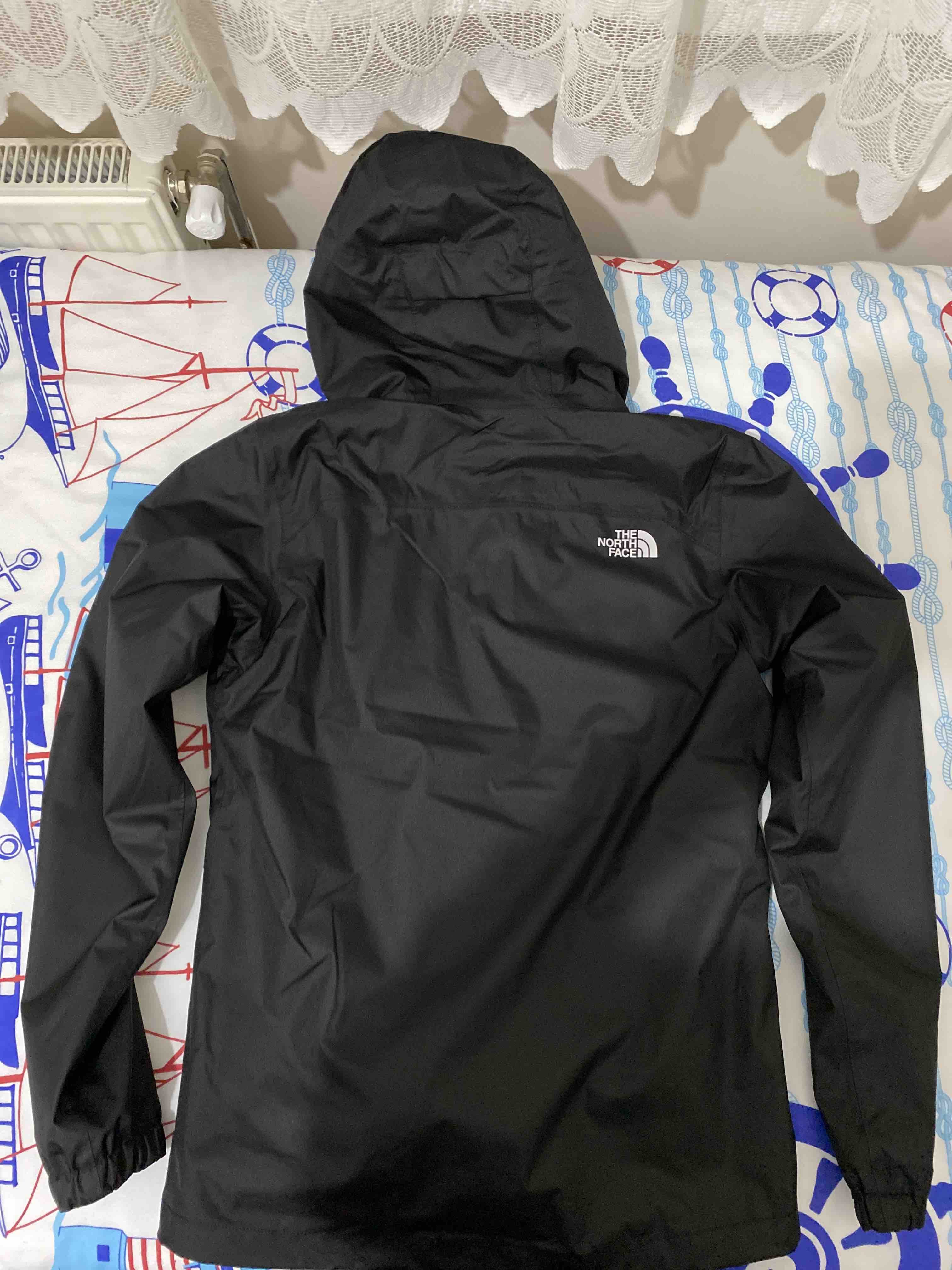 کاپشن اسپورت مردانه نورث فیس The North Face اورجینال NF0A3YFHJK31CX-10 photo review