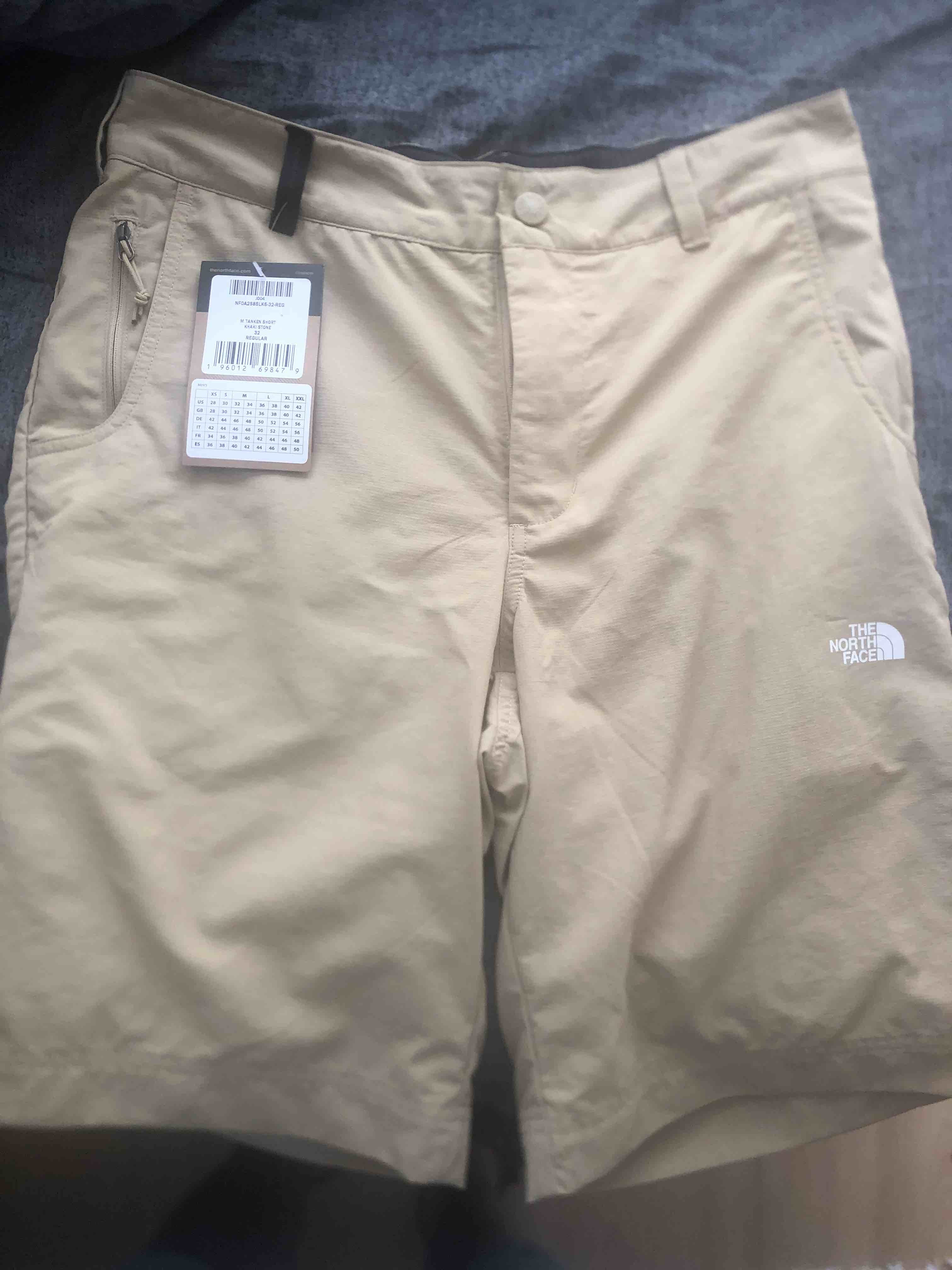 شورت و شلوارک مردانه نورث فیس The North Face اورجینال NF0A2S85LK51 photo review