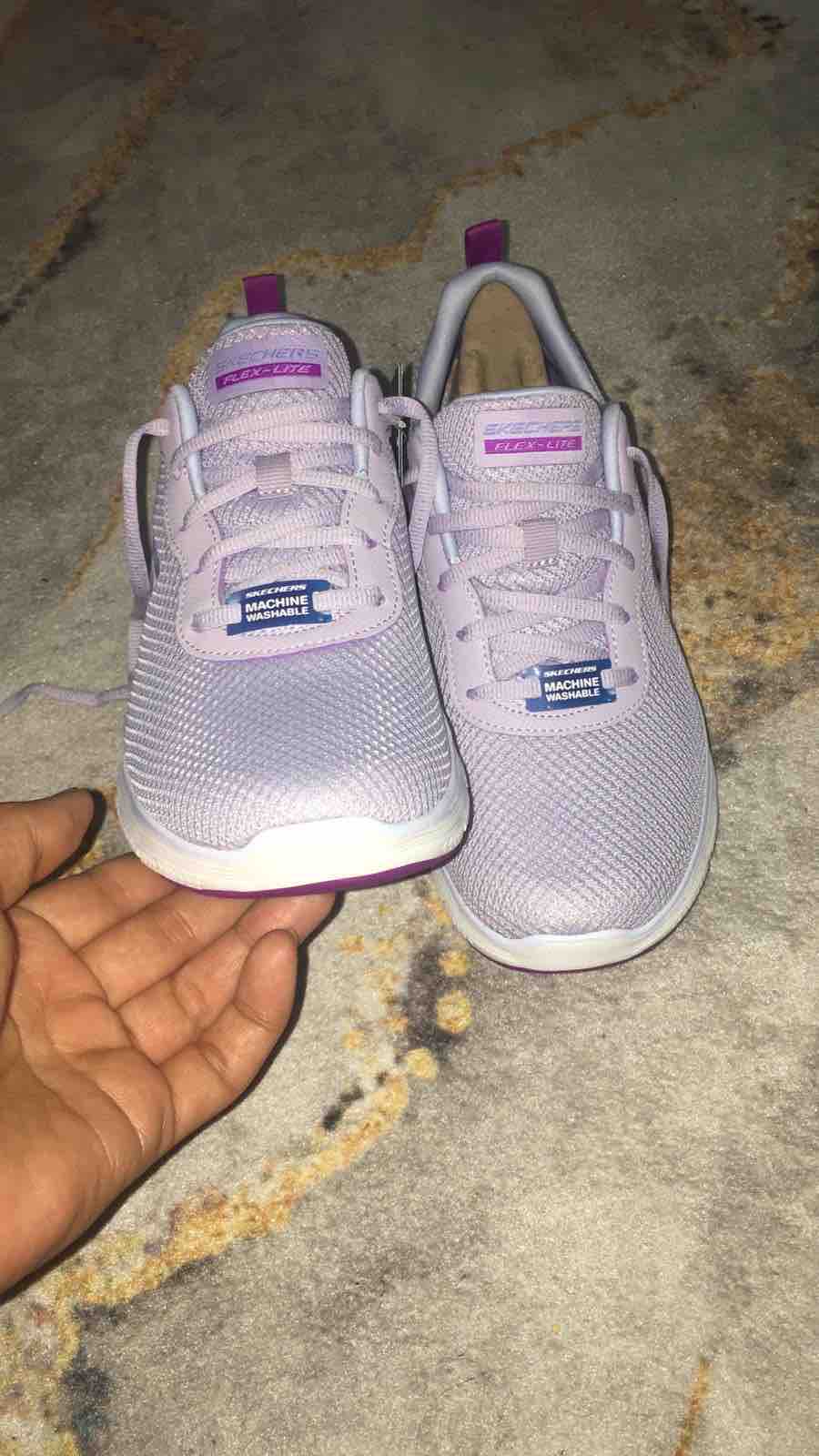 کتانی تمرین و دویدن زنانه اسکیچرز Skechers اورجینال 149303 LAV photo review