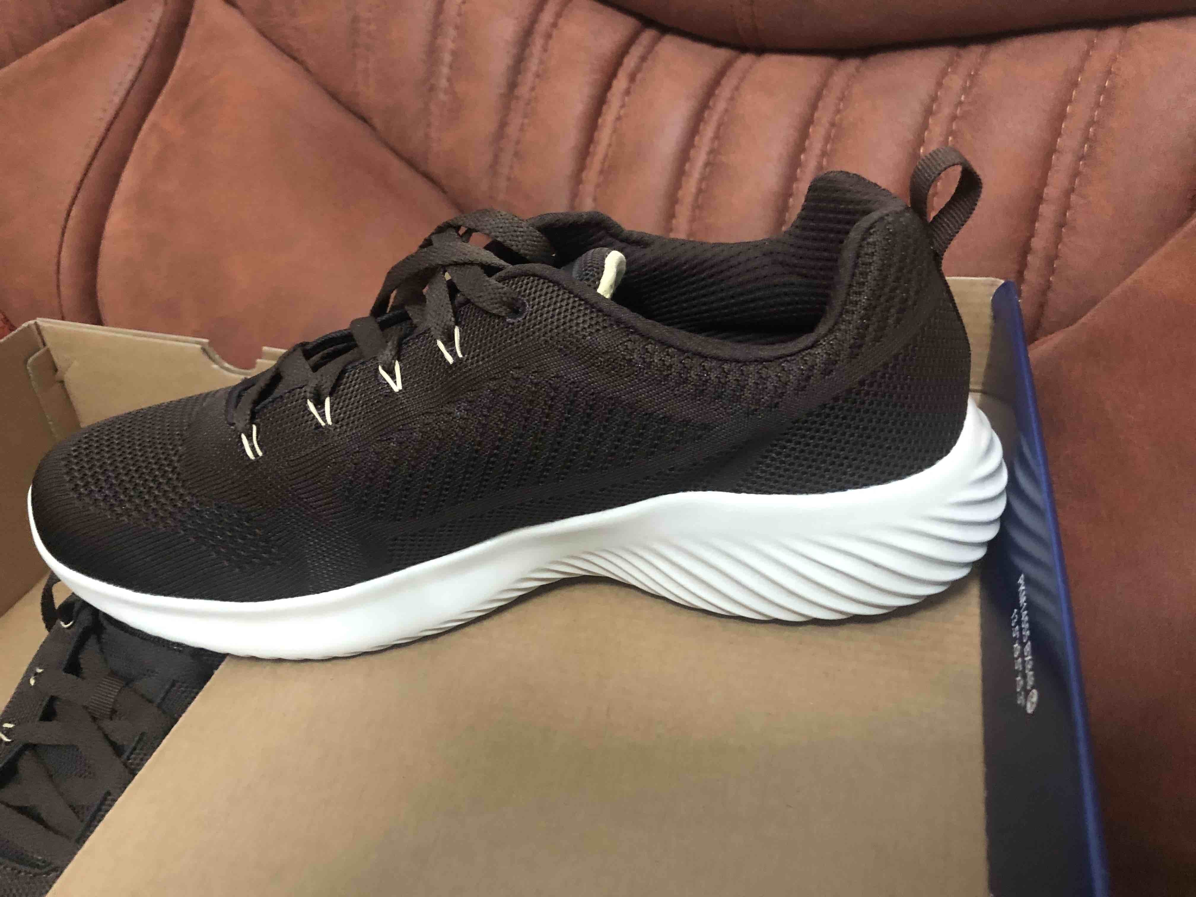 کفش پیاده روی مردانه اسکیچرز Skechers اورجینال 232068 BRN photo review